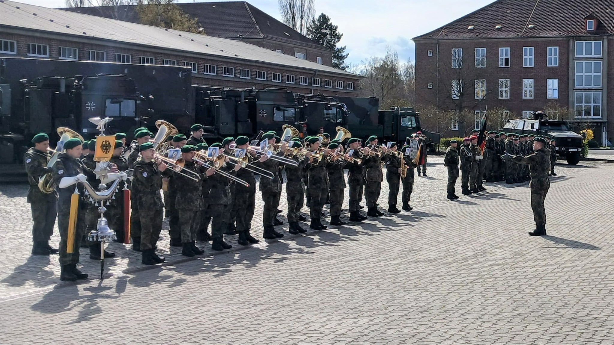 Die Bundeswehr in Brandenburg - Bataillonskommandeur Oberstleutnant ...
