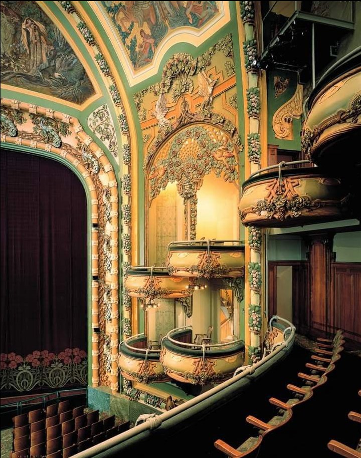 New Amsterdam Theatre photo 2