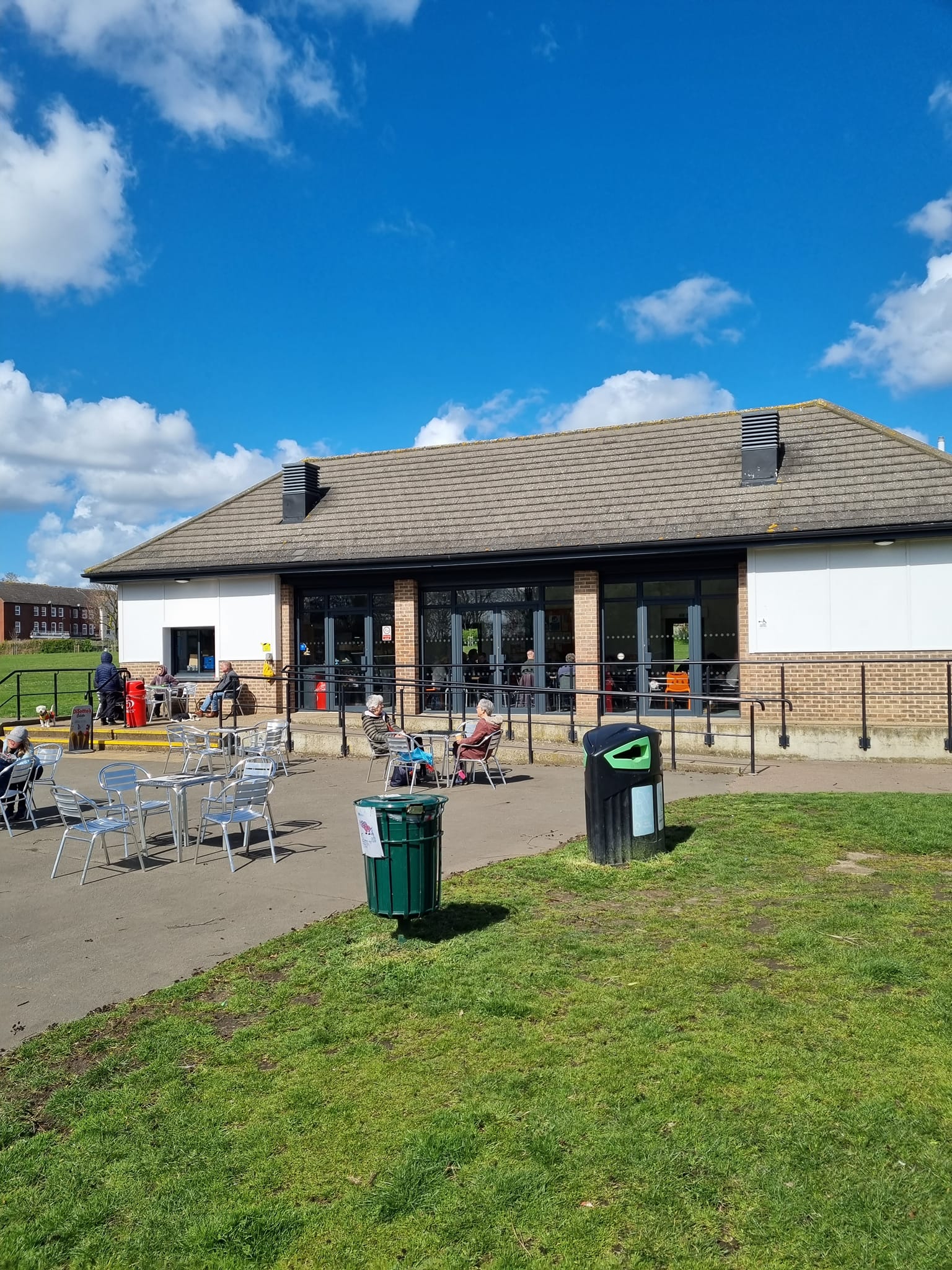 kneller-gardens-cafe-twickenham