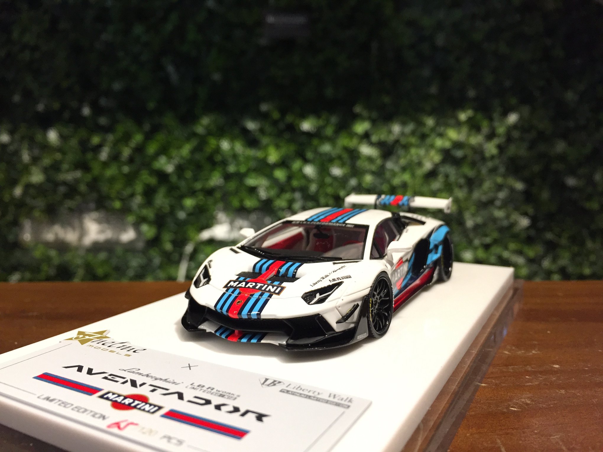 FuelMe 新到貨New arrivals! 1/43 LB-WORKS Aventador Roadster