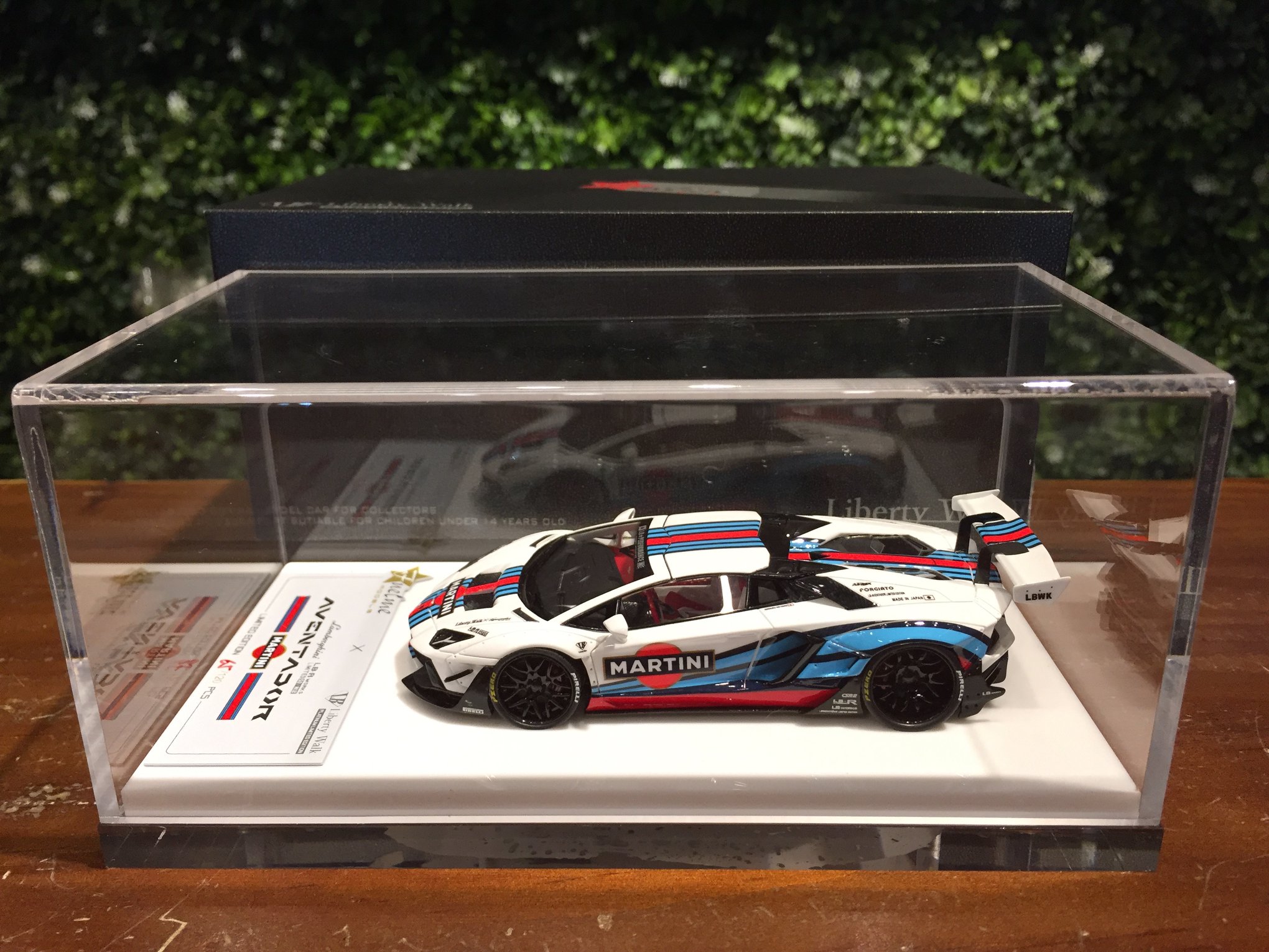 FuelMe 新到貨New arrivals! 1/43 LB-WORKS Aventador Roadster