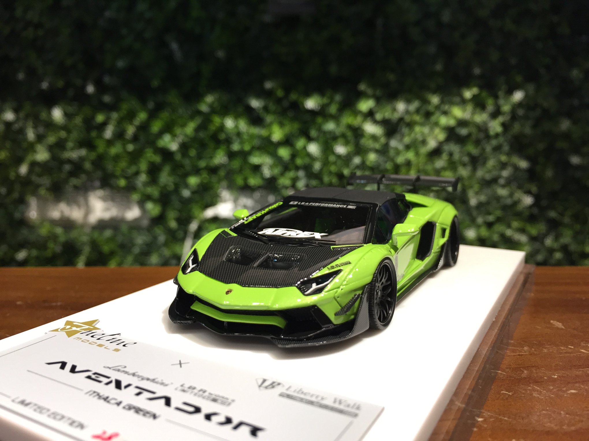 FuelMe 新到貨New arrivals! 1/43 LB-WORKS Aventador Roadster