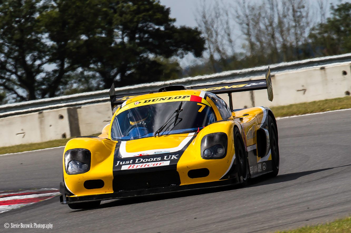 MacG Racing - Great shot from Snetterton courtesy of...