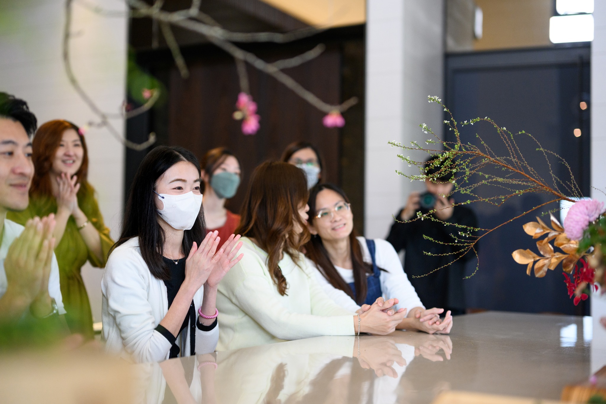 惠宇營建機構 - 《桃符揮毫 舞吉龍來 》 新年納餘慶，佳節號長春！ 大紅桃符，張張喜慶吉利順~... | Facebook