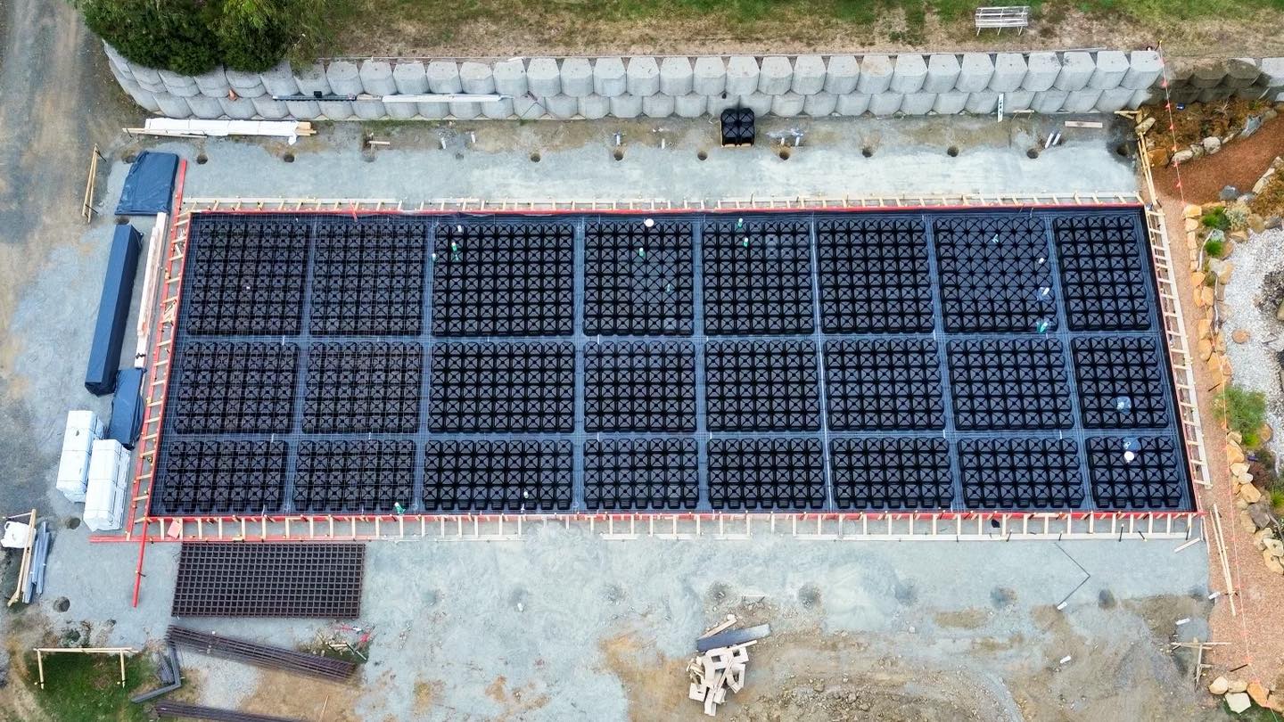 Some more pics of the slab at... - Tas City Building