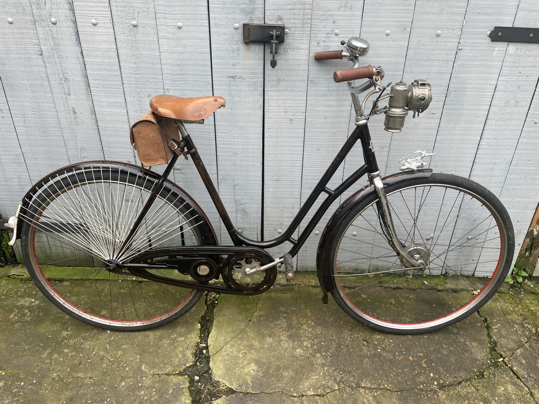 fahrrad dachträger für e-bikes VDP eBike Fahrradträger Anhängerkupplung Heckträger Radträger - Tilting 2 - Fahrradträger e-Bike für 2 Fahrräder - 60kg Zuladung - am Fahrzeug klappbar Retro-Design Diamant Herren Fahrrad screw thread Frame Size:L 42cm