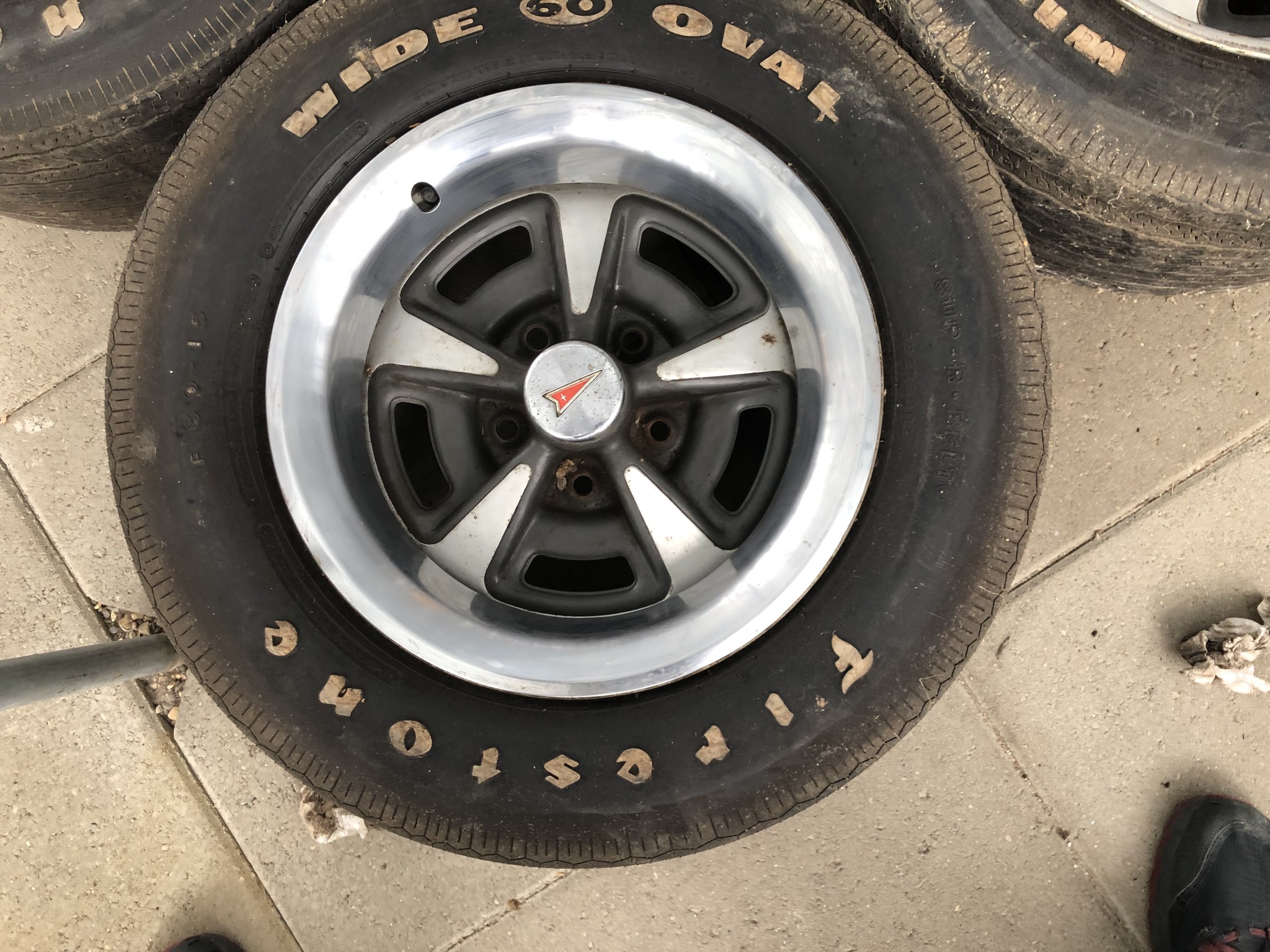 Pontiac GTO/Firebird Rally II wheels, 15