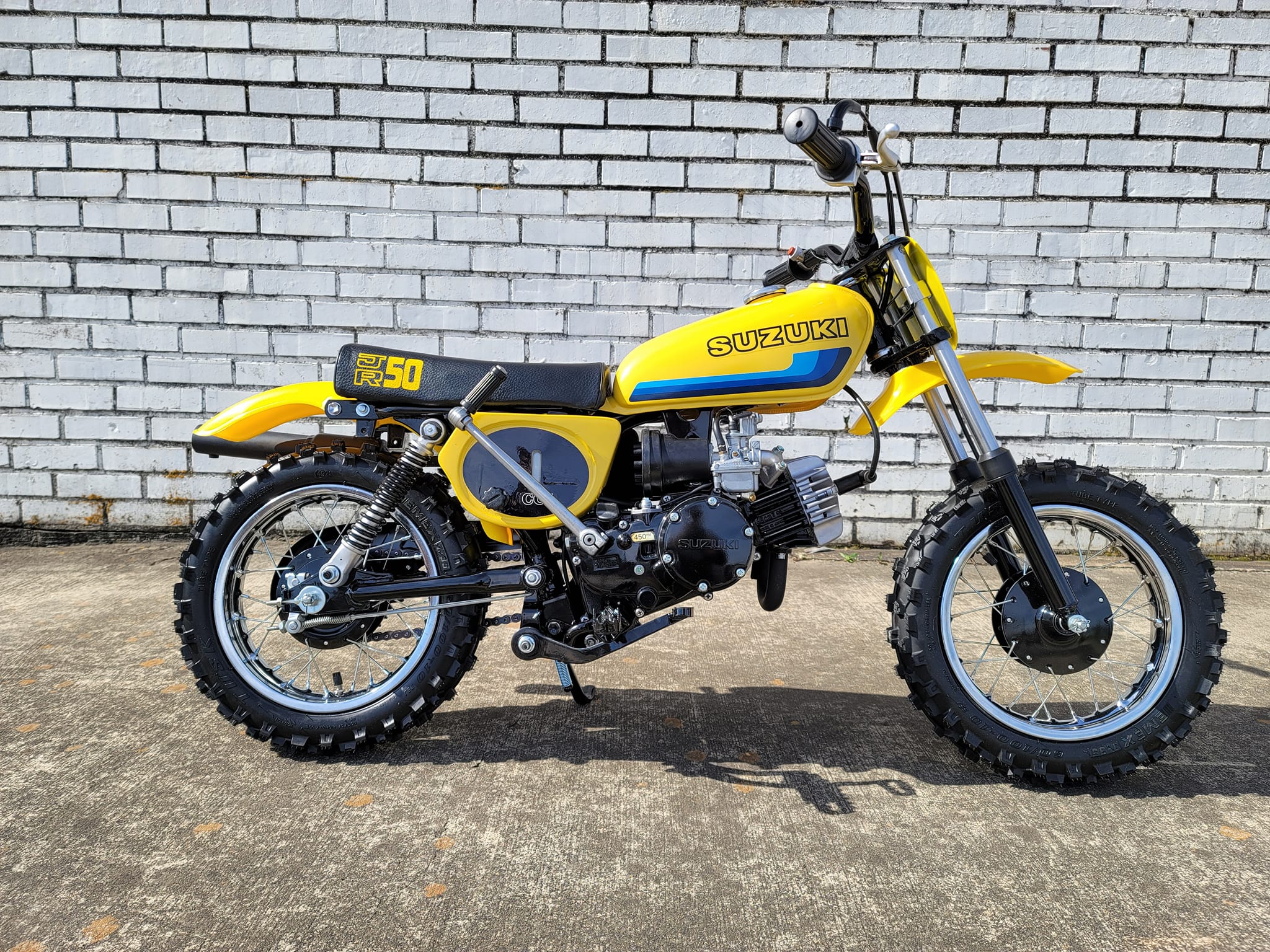 Official pics of the 1980 Suzuki #jr50 - JKiser Custom MX | Facebook