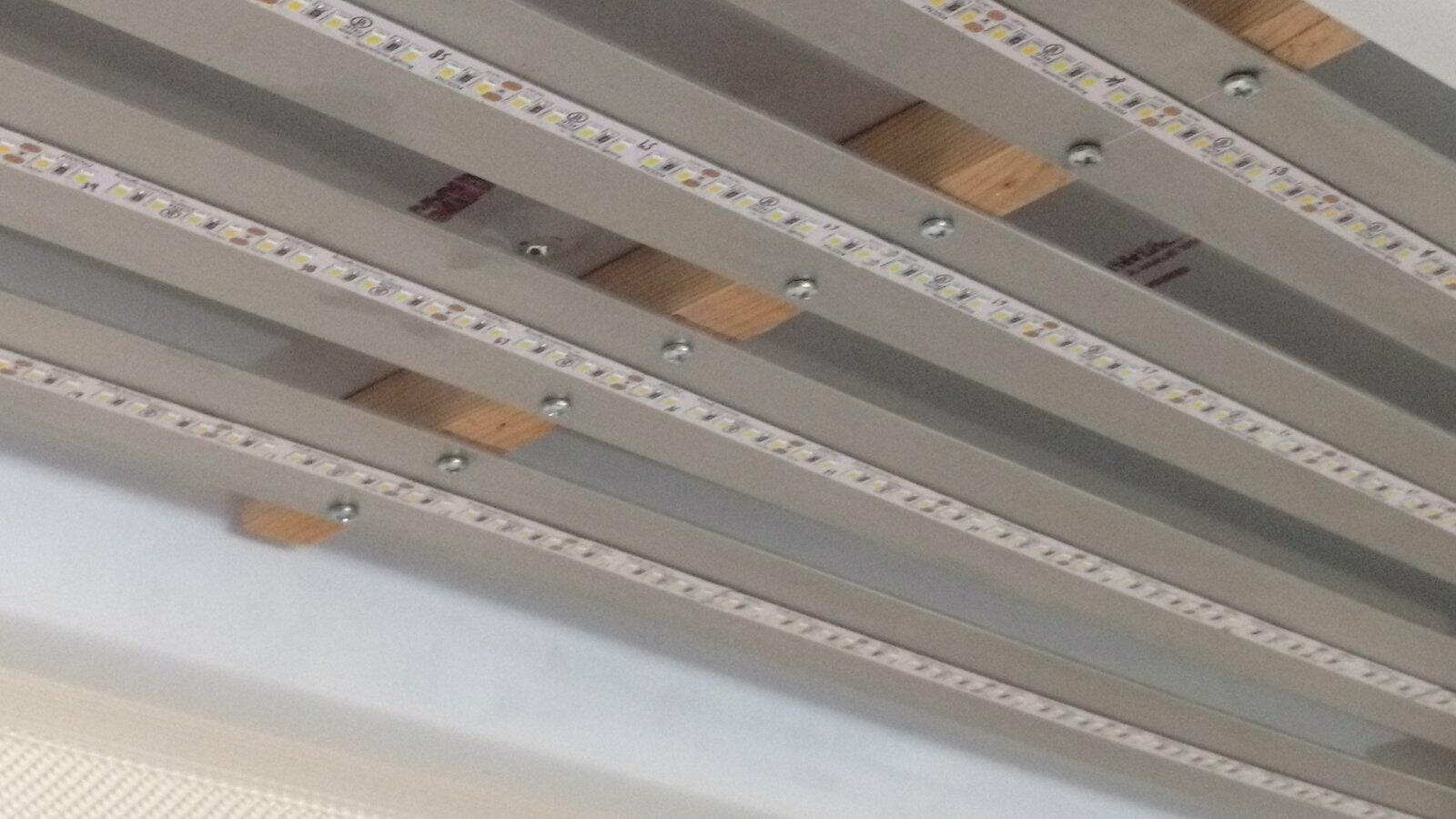 Waveform Lighting
