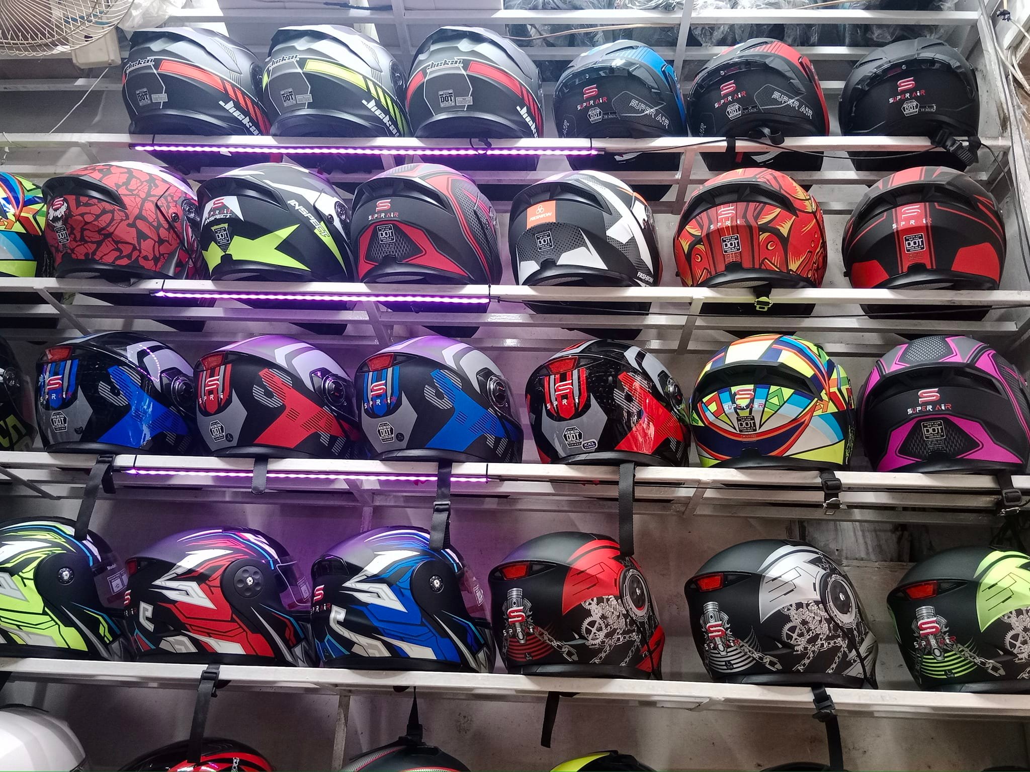 altmanns biker scout trooper helmet Replica Colour:Trap Shack (Glow Back) Introducing the RIDEX Nouvo Product Details This officially saltwater trolling lures