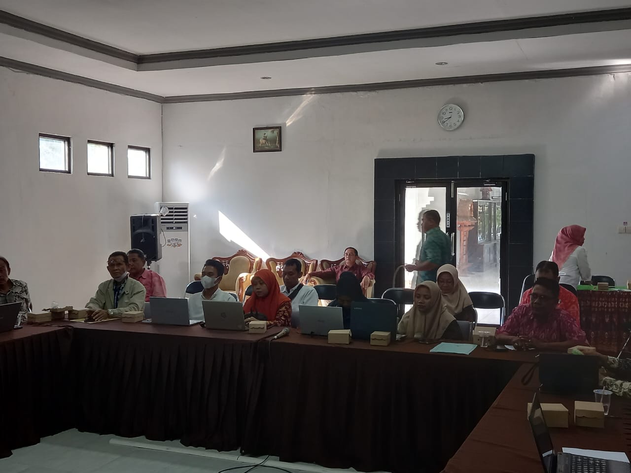 Pendampingan penggunaan Aplikasi... - Pusda & Arsip NTB