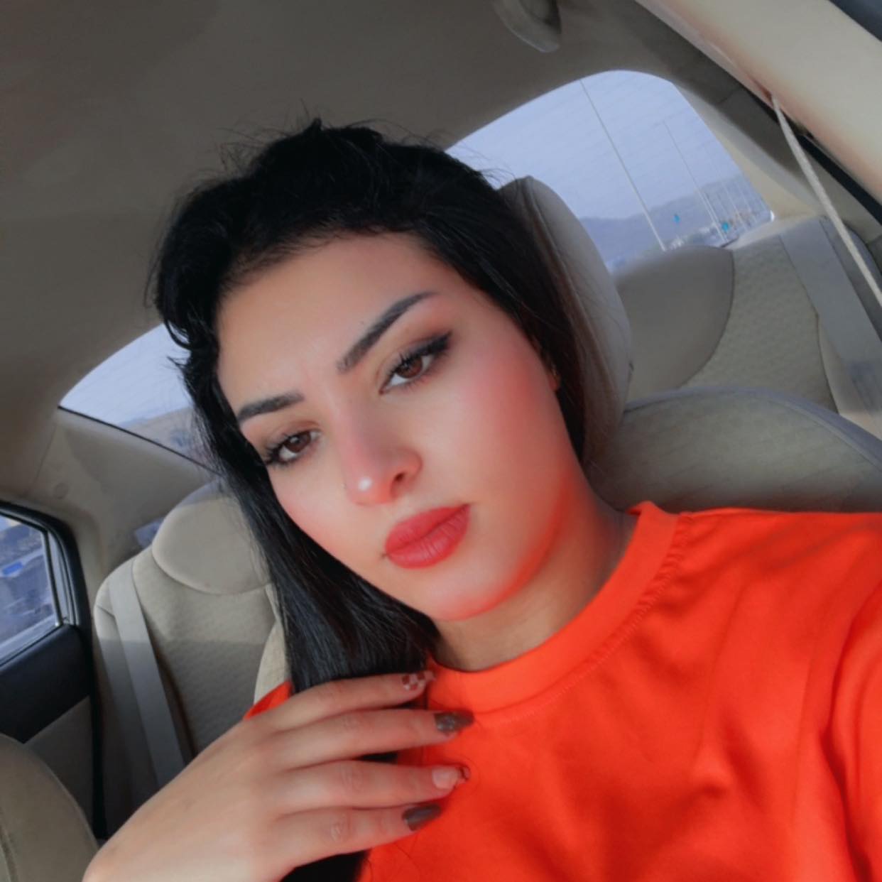 Hadil Hadil