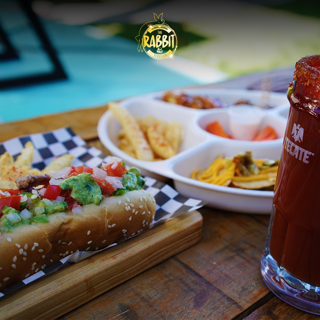 A beber y a comer vinimos que alegres... - The Rabbit Terraza | Facebook