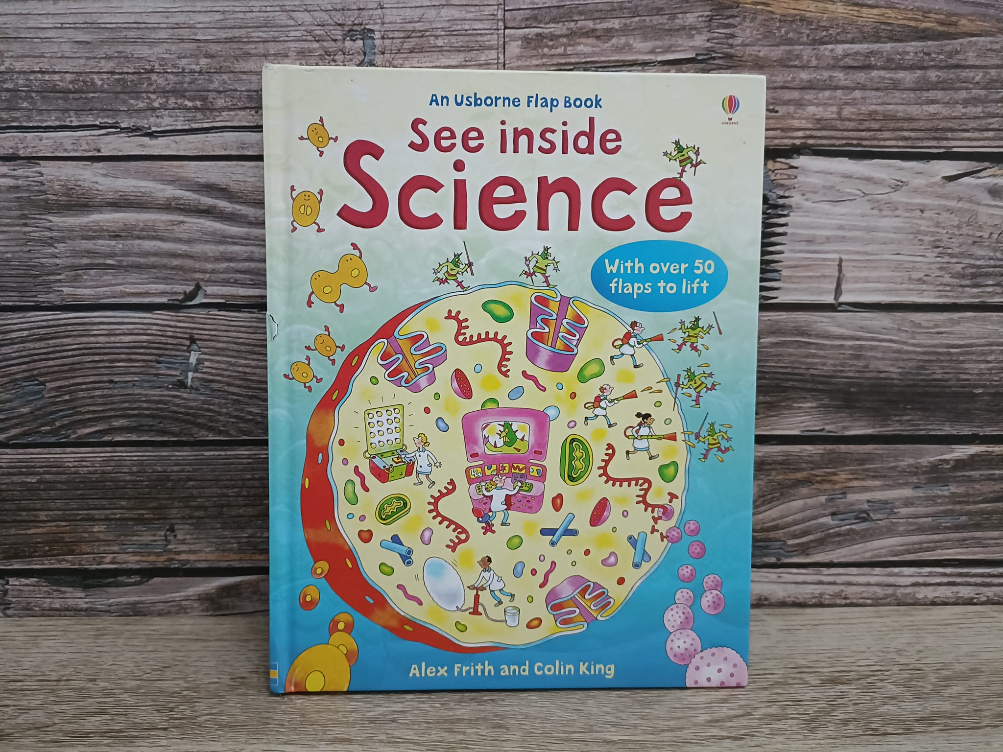 #หนังสือความรู้มือสอง An Usborne flap book see inside Science