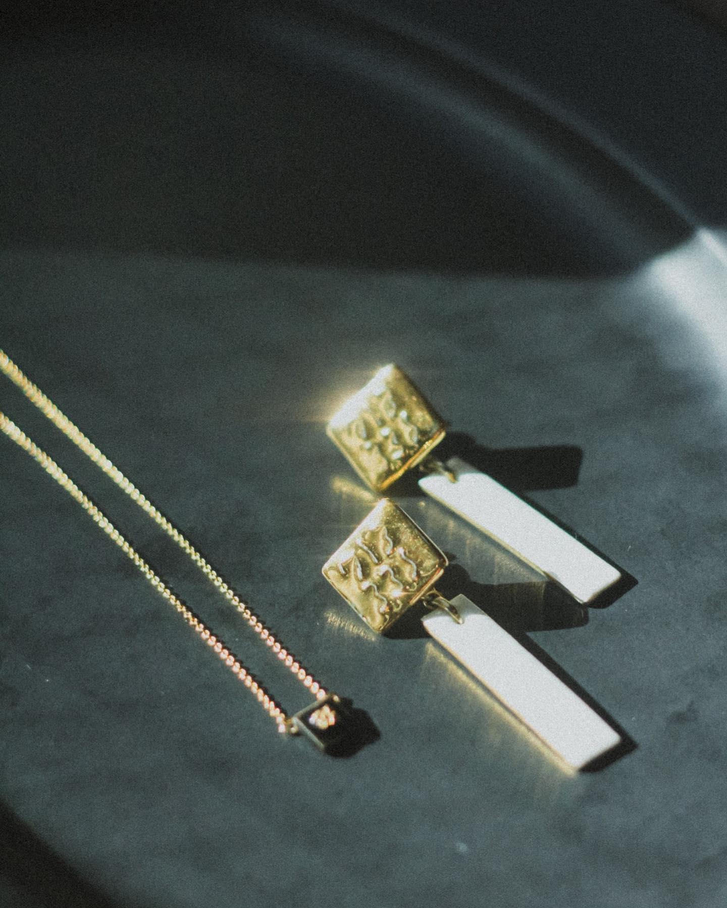 アトリエルージュ - // N° 1 + 7 ⁡ 金印 necklace + 慈愛 earring ⁡ 金 