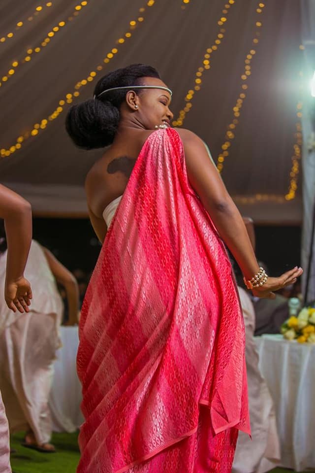 Umushanana Rwandese Traditional Clothes