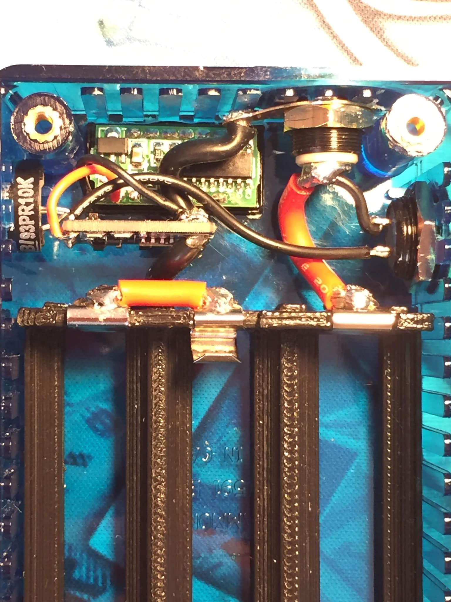 pwm vape mod I built with a chip I designed and had oshpark make the board. Mic1557 timer Box of 5 lost mary bm6000 wholesale Color:Ocean Depths 5 Best Mint Flavor