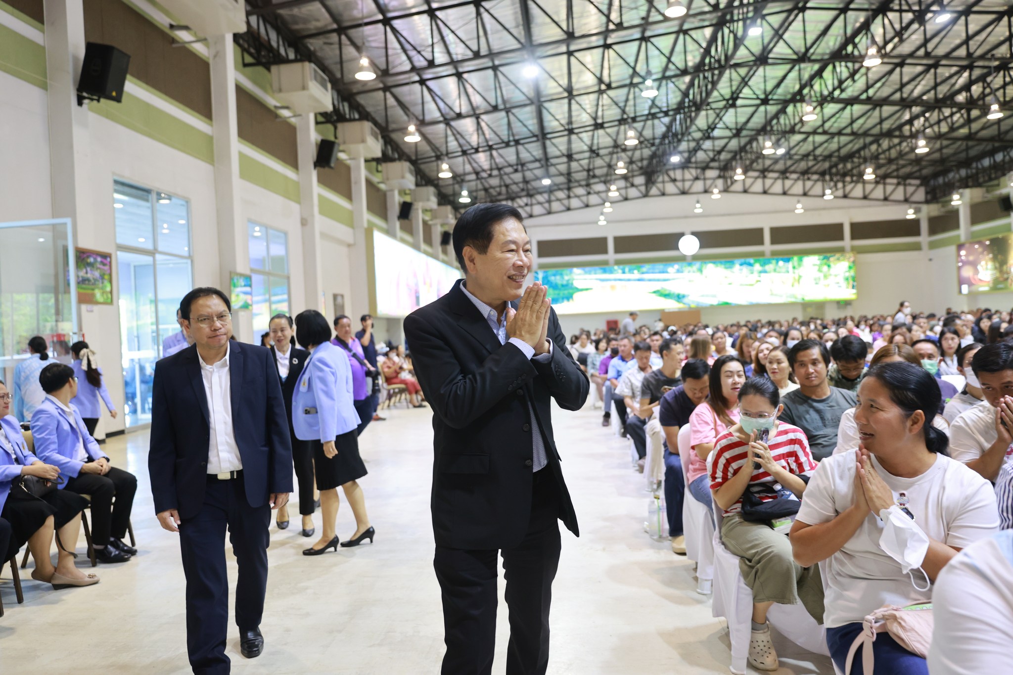 โรงเรียนเทศบาล 6... - โรงเรียนเทศบาล 6 นครเชียงราย CRMS6