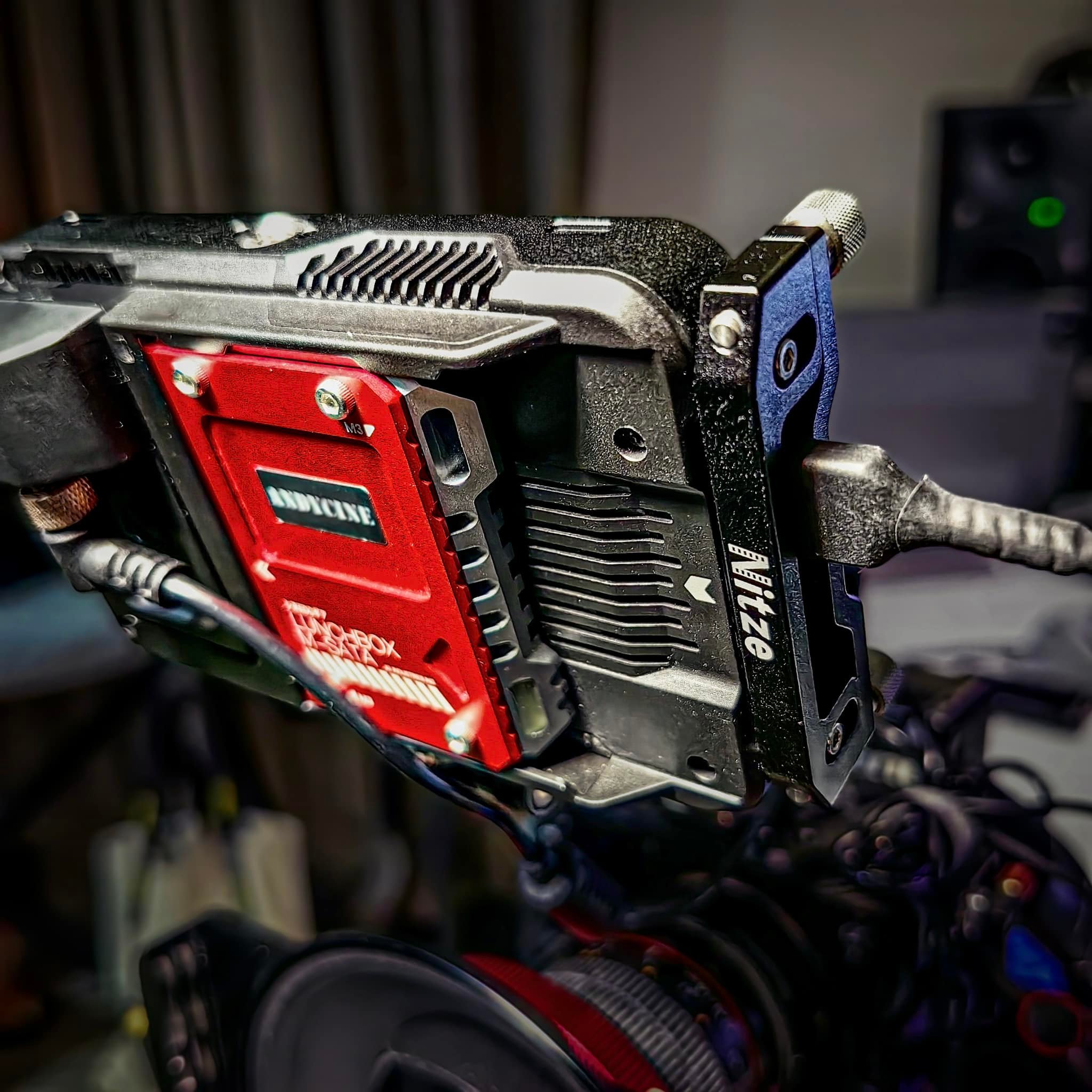 Can V-mount battery power Atomos Ninja V via USB-DC?