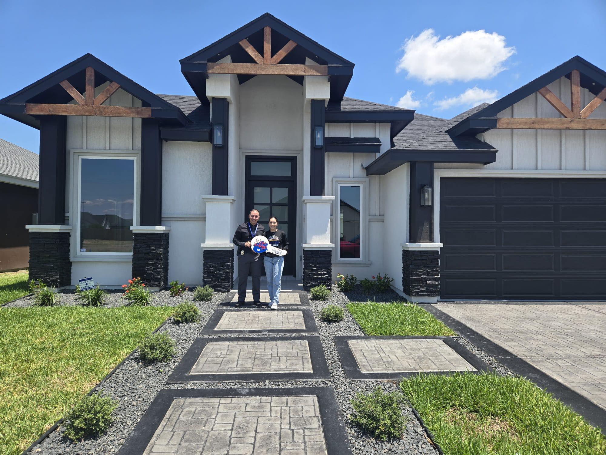 Rodriguez - 🎉🎉🎉Congratulations to The Flores Family on the purchase of ...