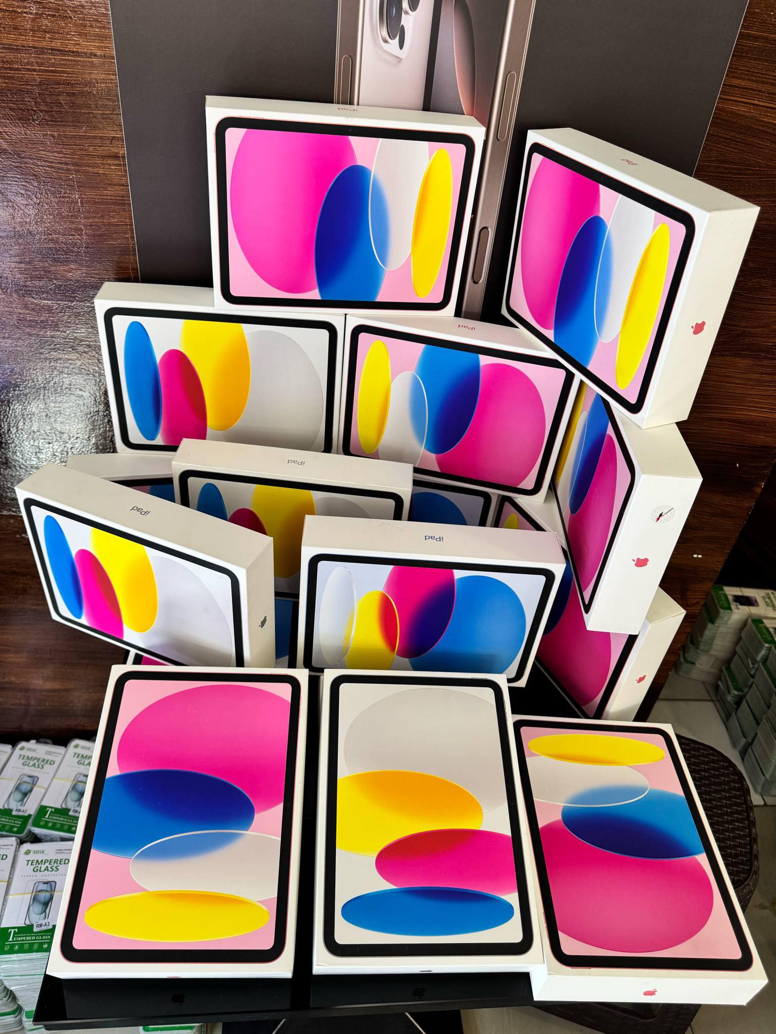 ?✨ Meet the magical, colorful iPad (11-inch, A16)! Powerful 