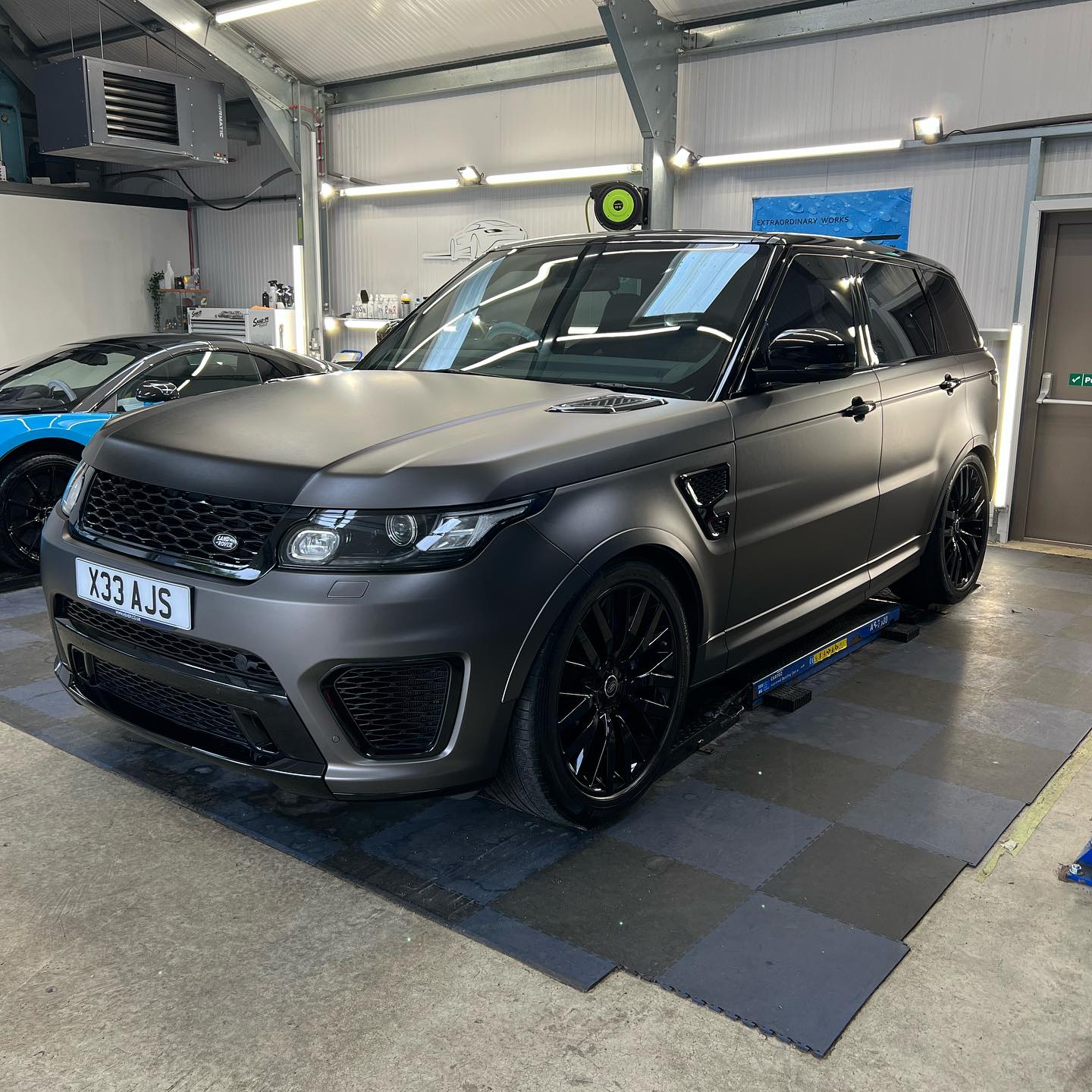 Range Rover SVR now... - JW Autoshine Vehicle Detailing Ltd