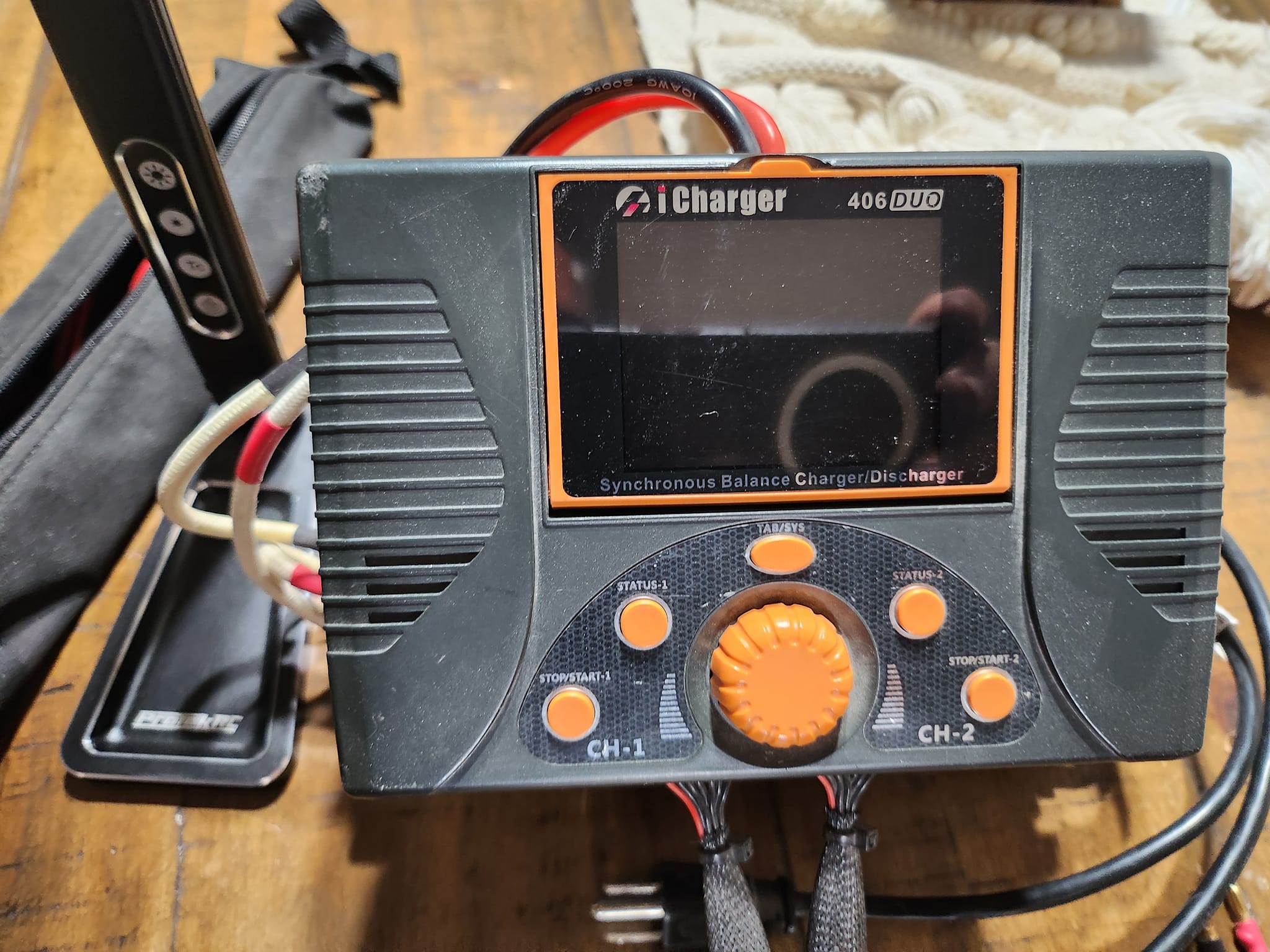 iCharger 406 DUO 充電器 iCharger 406 Duo 1400W 40A 6S Dual Port