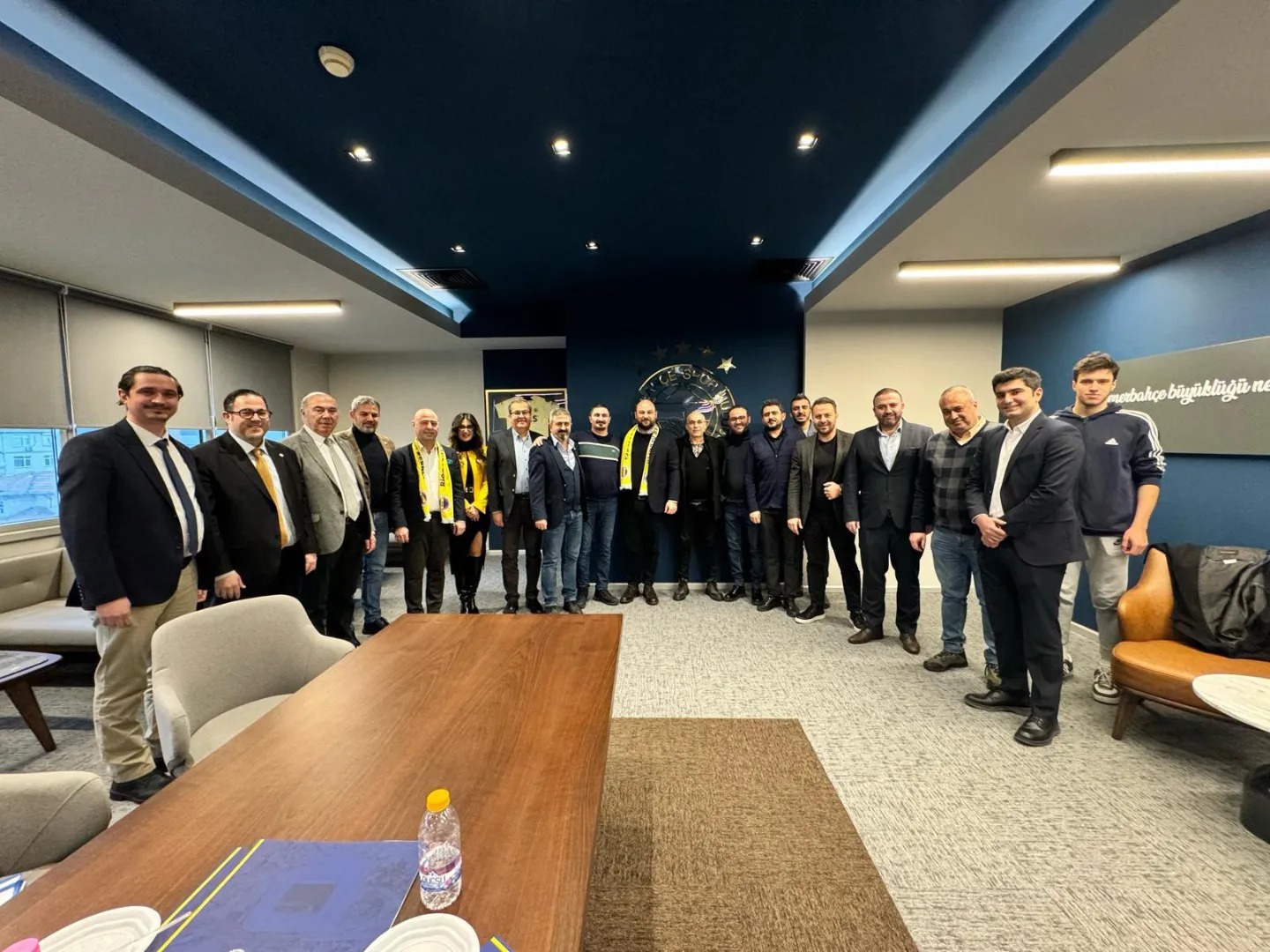 İzmir Fenerbahçeliler Derneği (@izmirfenerbahcelilerdernegi) • Faceboo