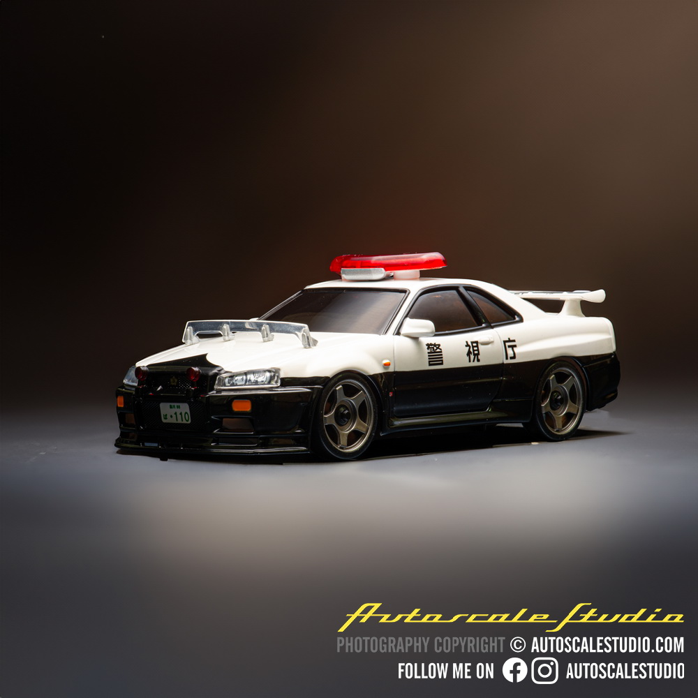 An old Nissan Skyline GT-R (R34) produced by HPI-Racing