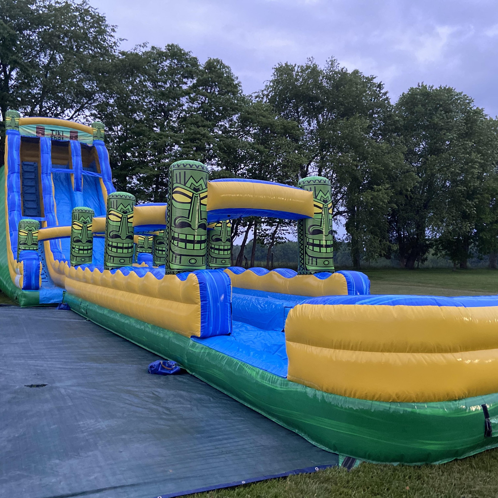 Bonkers Inflatable Fun L.L.C. | Bardstown KY