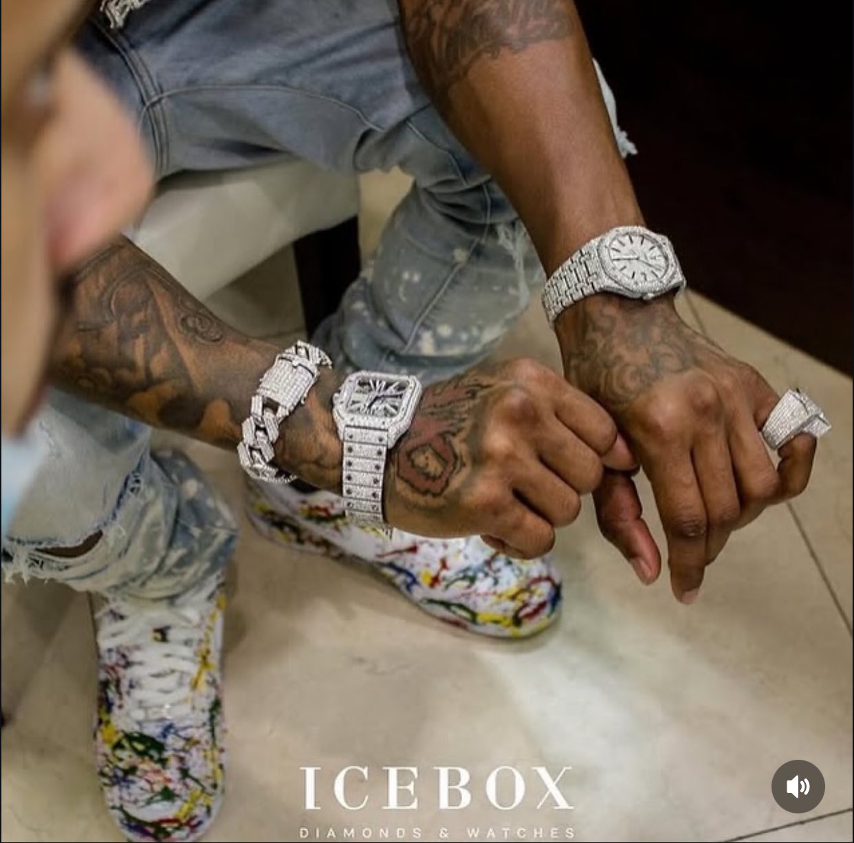 VROY - King Von @ ice box getting his customized Oblock chain ...