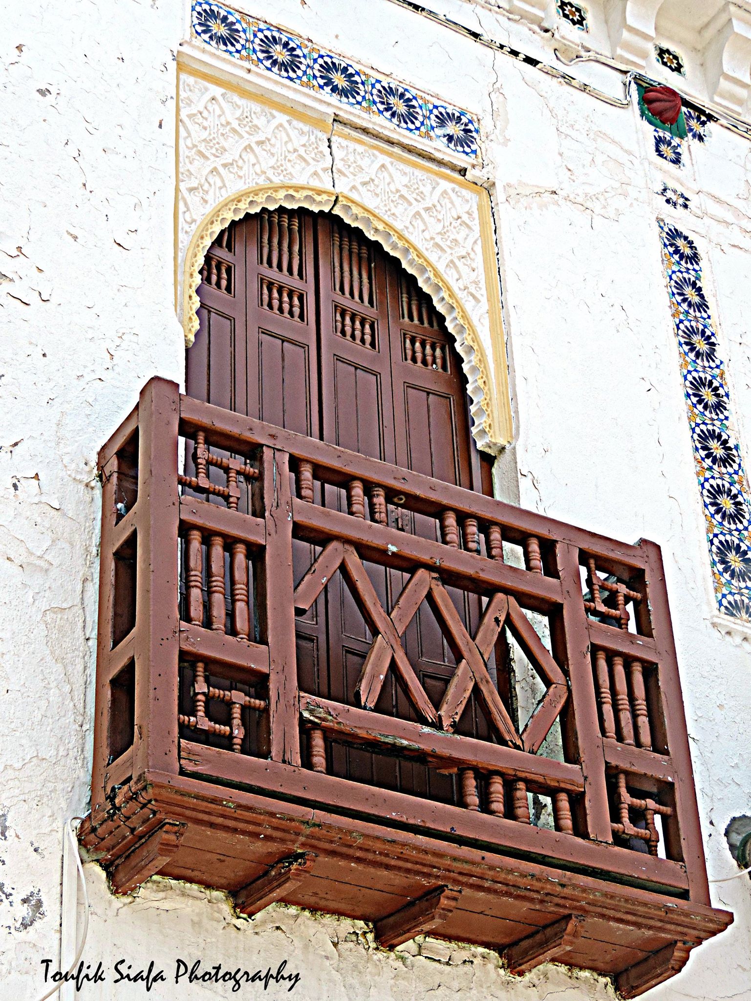 Livre ALGERIE - Palais Meriem Azza (BENGANA) Skikda - Photos Couleurs épuisé