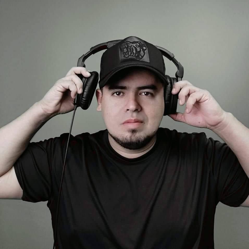 Dj Mike