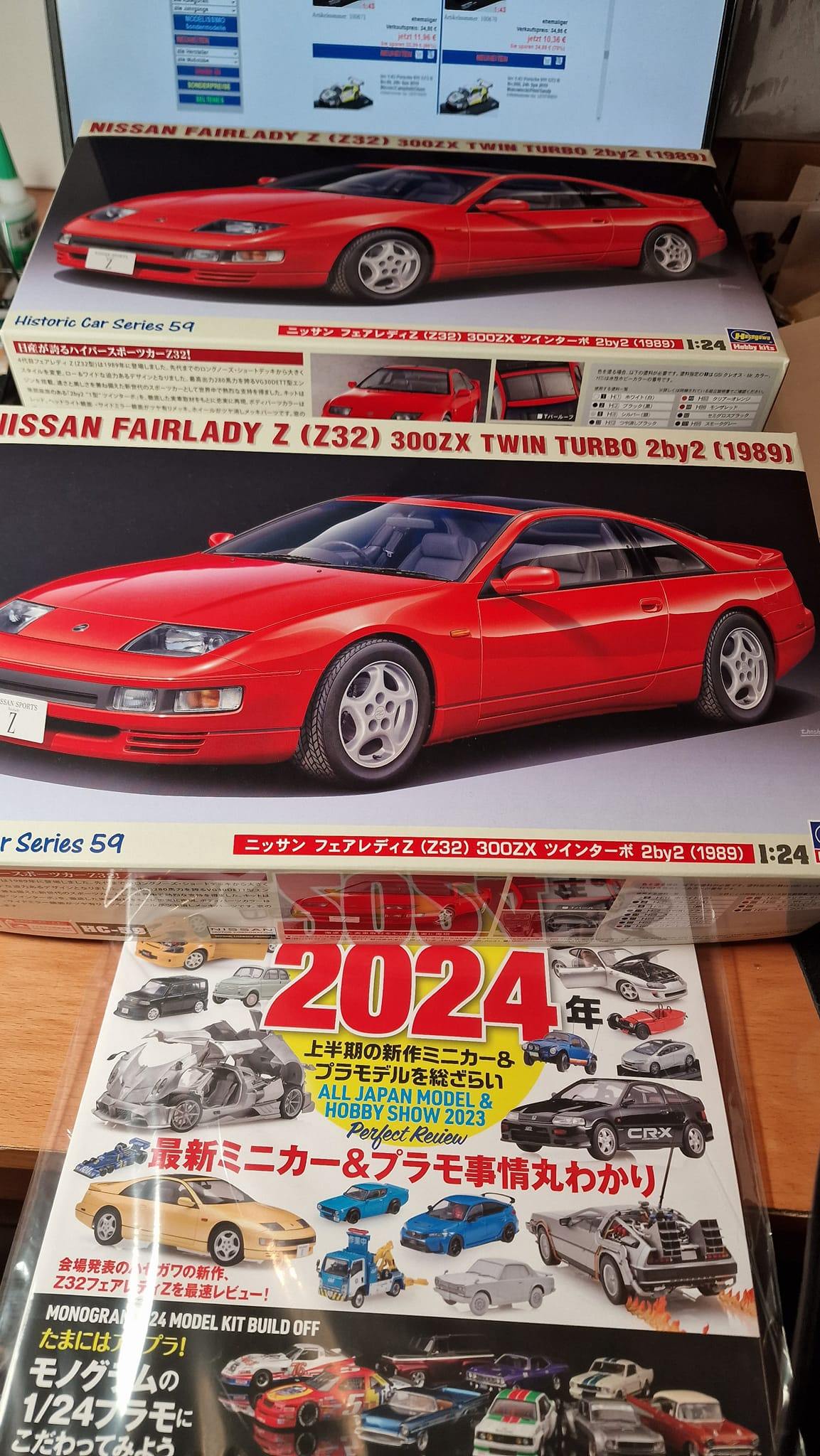 What color to paint a 1/12 Hasegawa Z32 300ZX model?