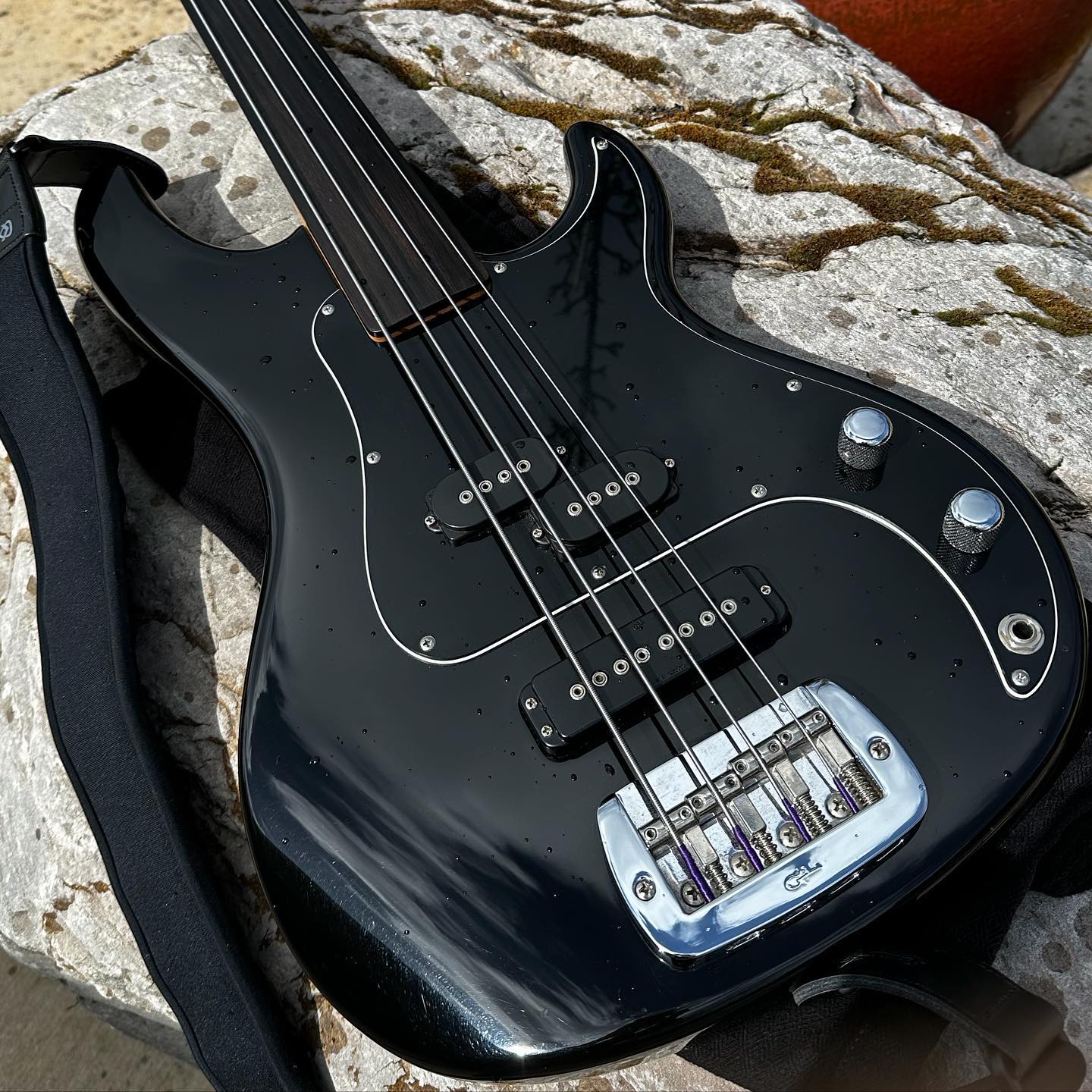 1983 G&L SB-2 bass with modern upgrades