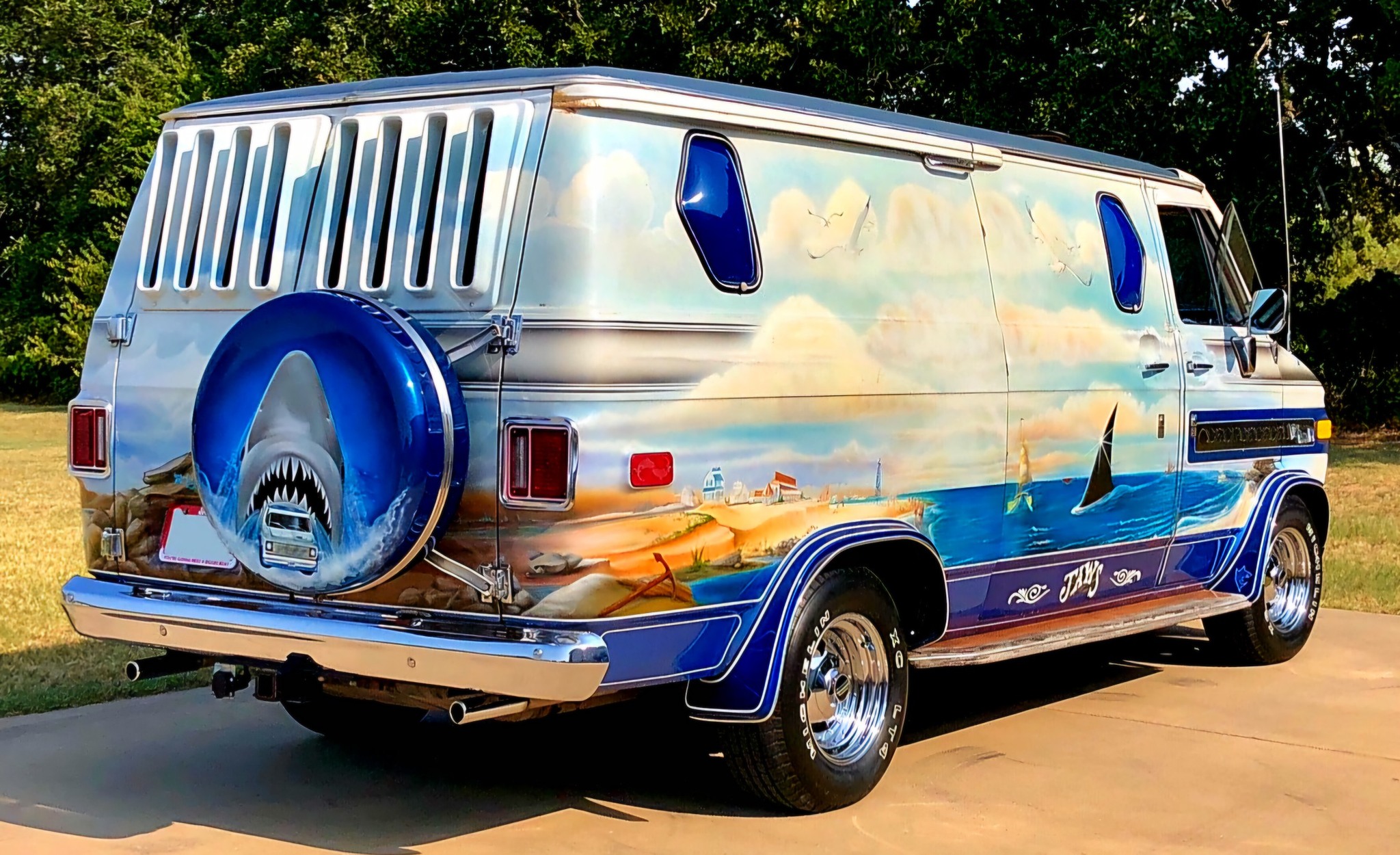 The Boogie Van - The Boogie Van added a new photo.
