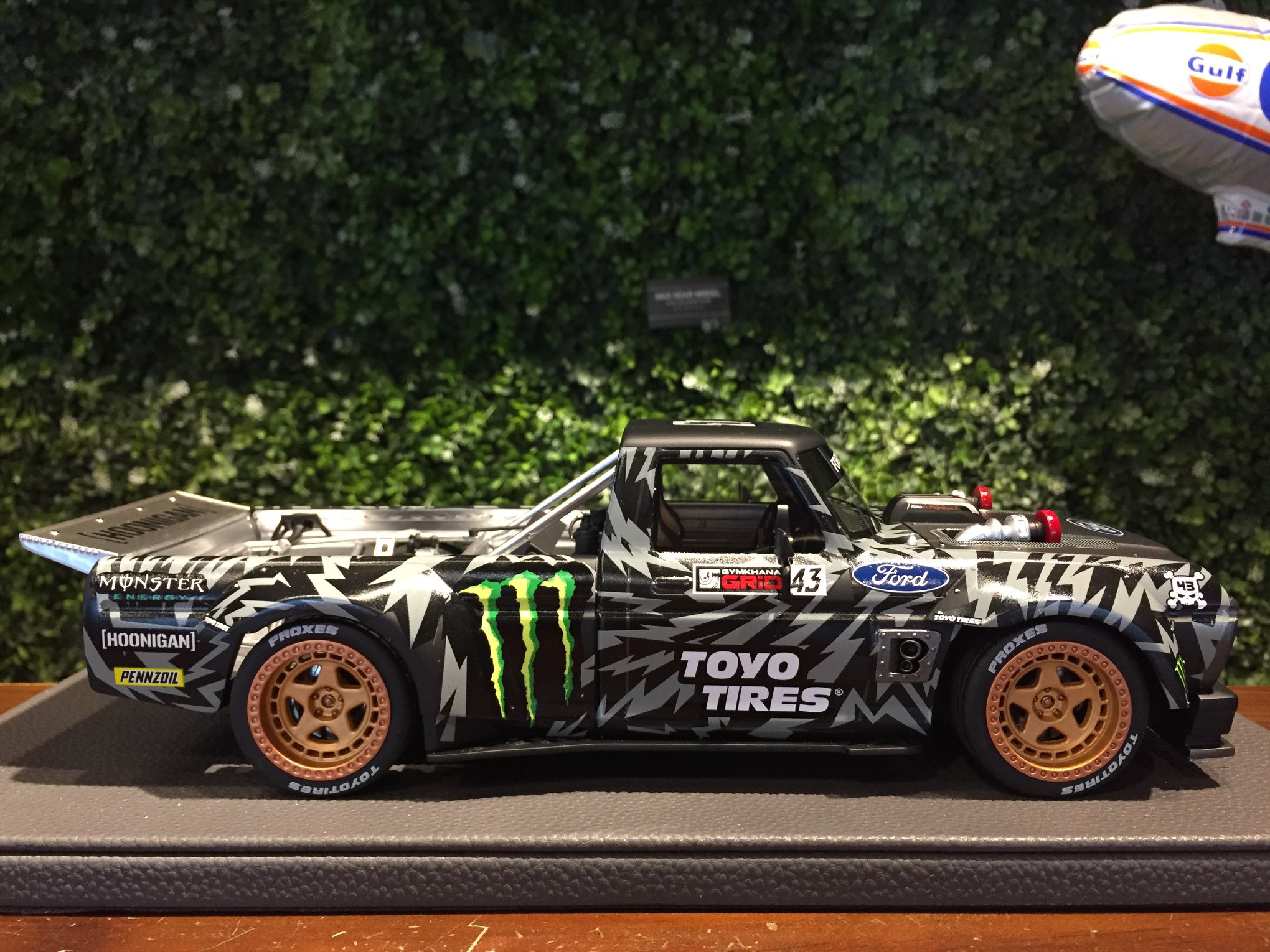 Top Marques 新到貨 New arrivals! 1/18 Ford F-150 Hoonitruck Ken
