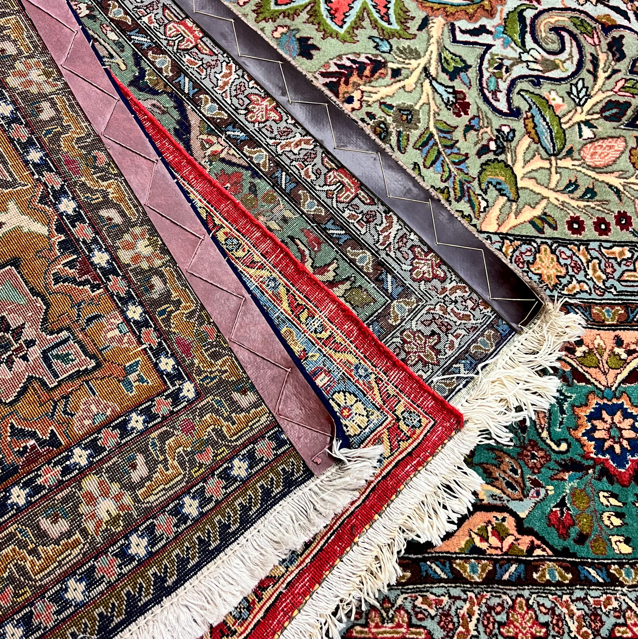 Kurosh - At Kurosh Persian Rugs we only offer hand knotted rugs. Just ...