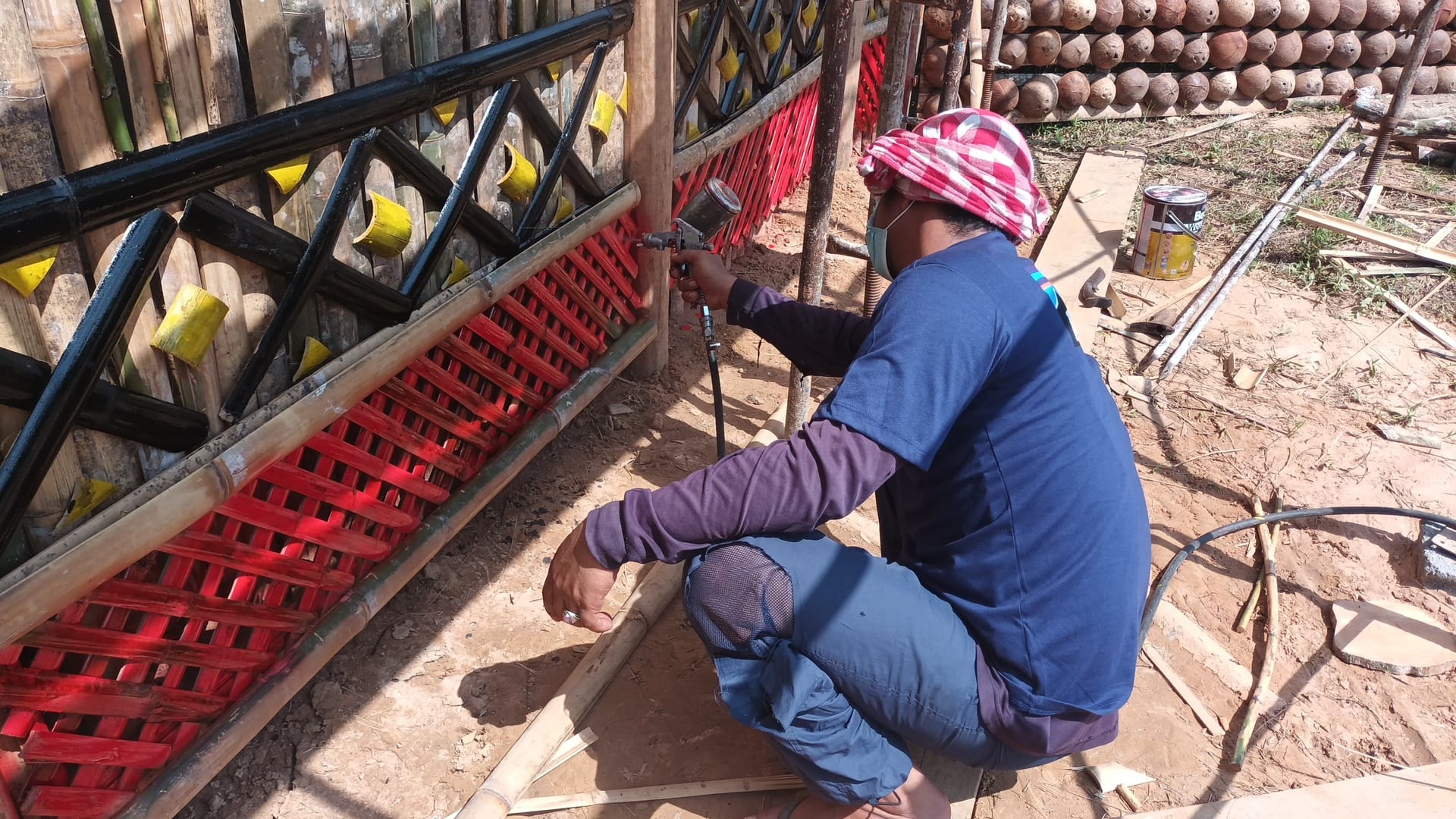 อัพเดทความคืบหน้าของประตูชัย บ้านลูโบ๊ะปันยัง 90% Pintu Gerban Kampung ...