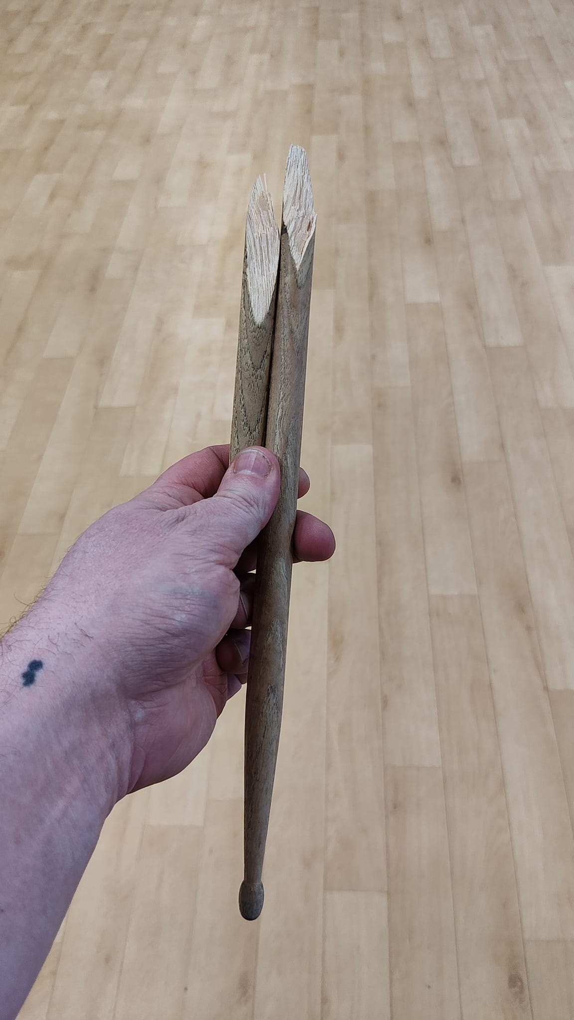While I was teaching a music lesson... - Dull Men's Centre | Facebook