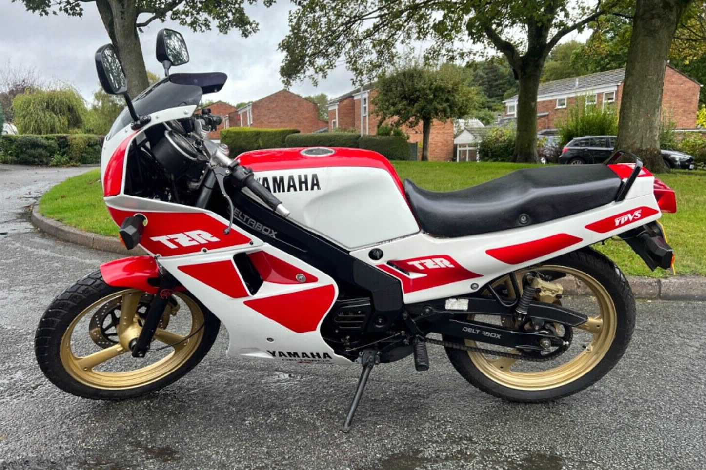 Ad - 1990 Yamaha TZR125 - These were a good looking little bike
