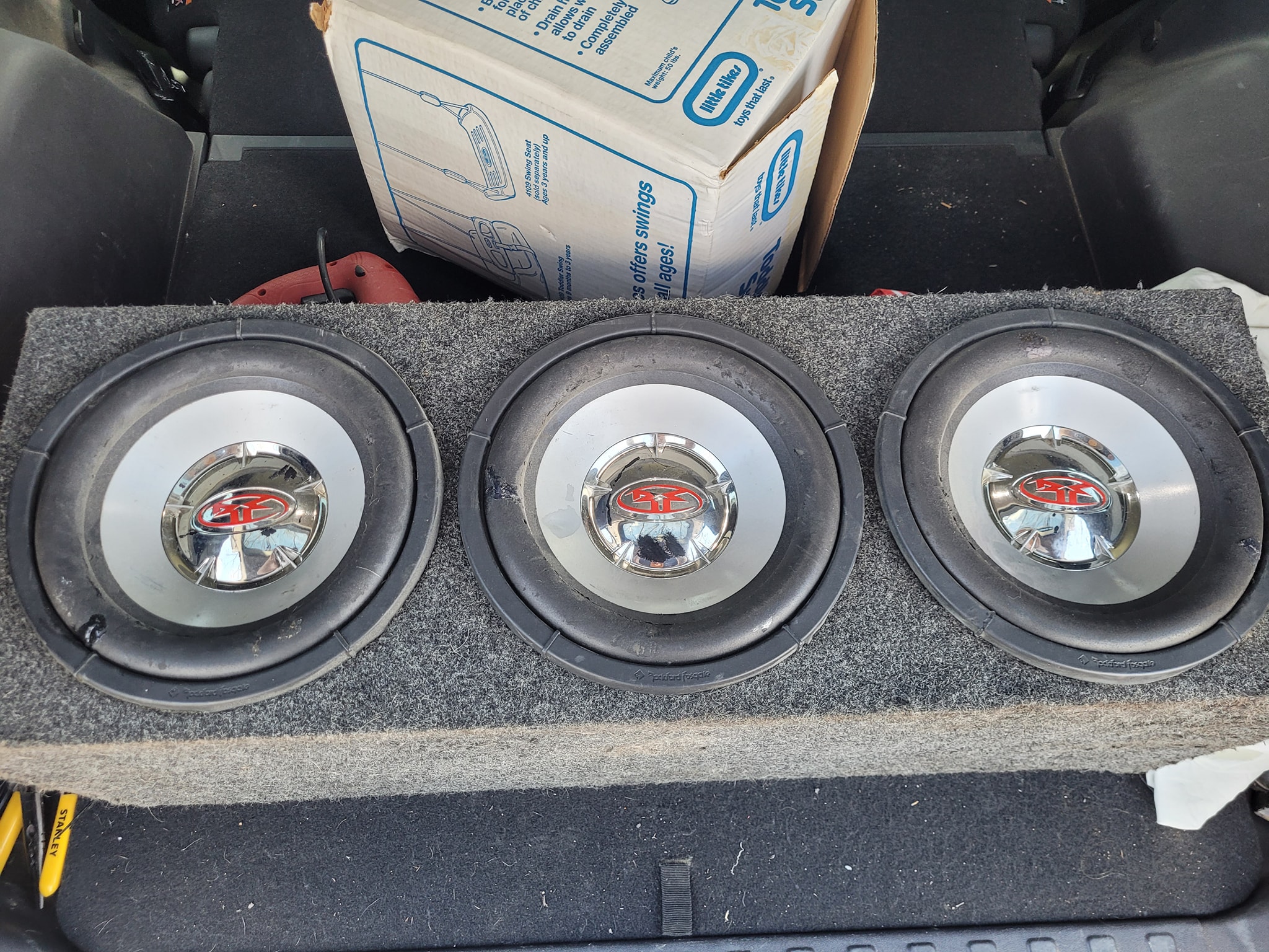 Rockford Fosgate 200.2 and 400.4 amps