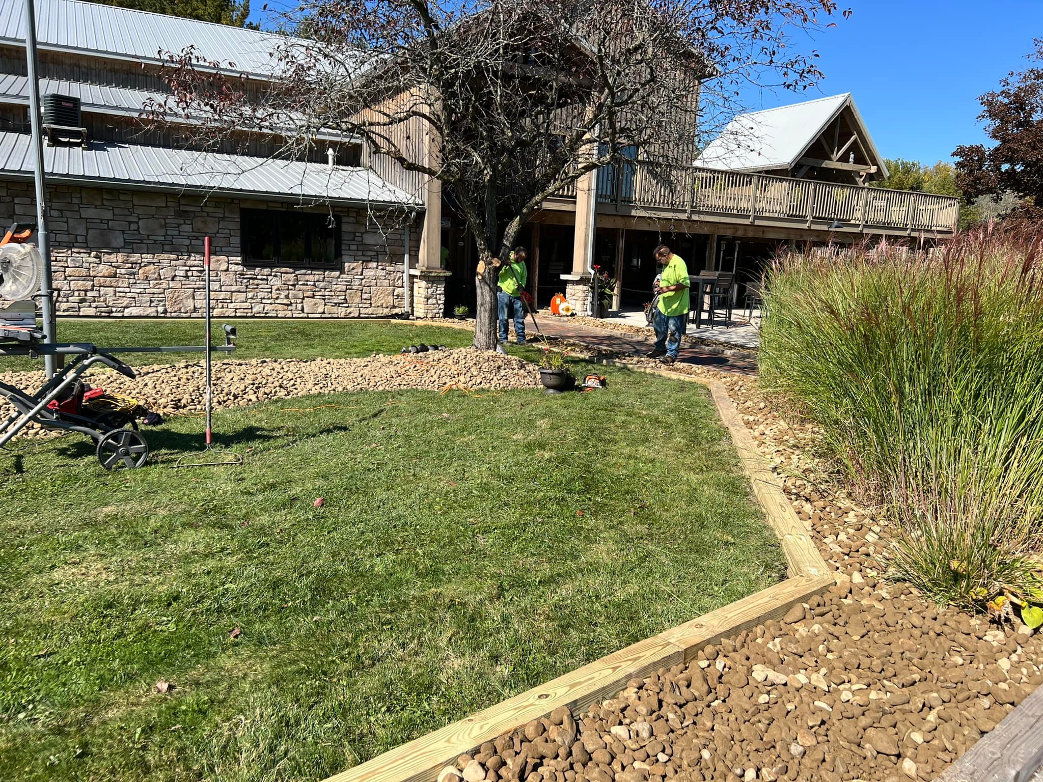 Drake Landscaping & Property Maintenance LLC | Girard OH