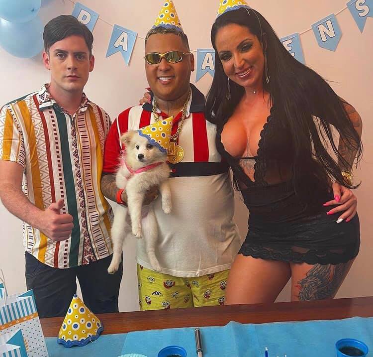 MC Ryan SP - Agora eu sou pai de família 👏🙏🏽 minha esposa ...
