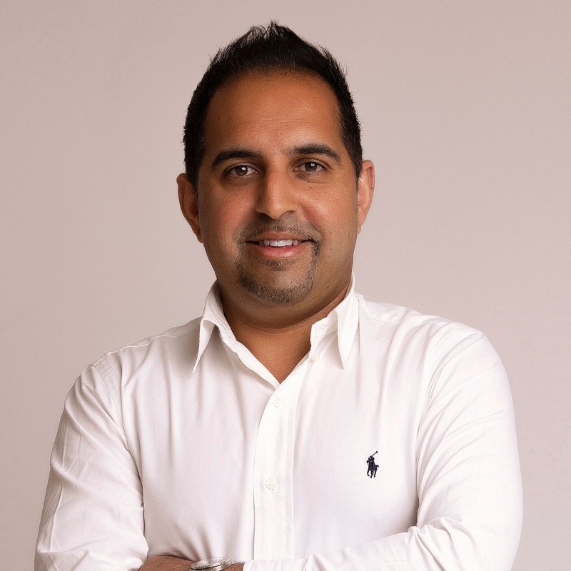 👋 Meet the Board - Raz Haroon 💼... - RHH Research Foundation | Facebook