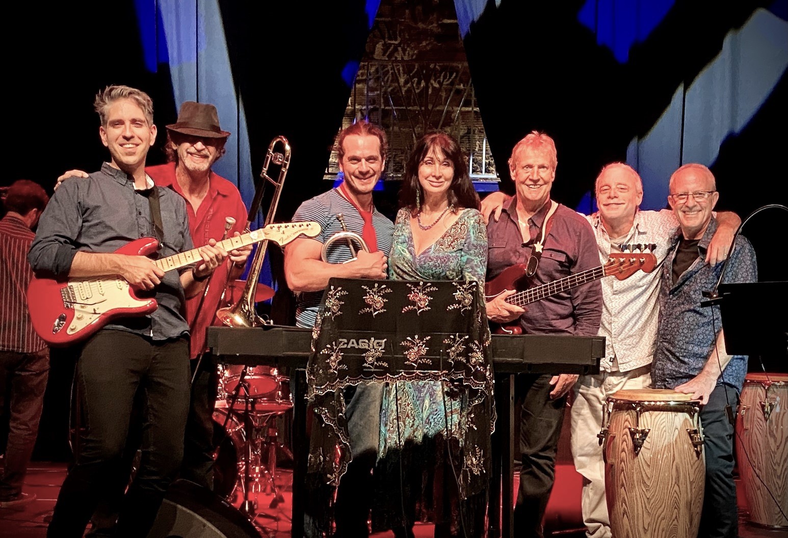 Volcano Joe & the Hot... - Volcano Joe & the Hot Lava Band