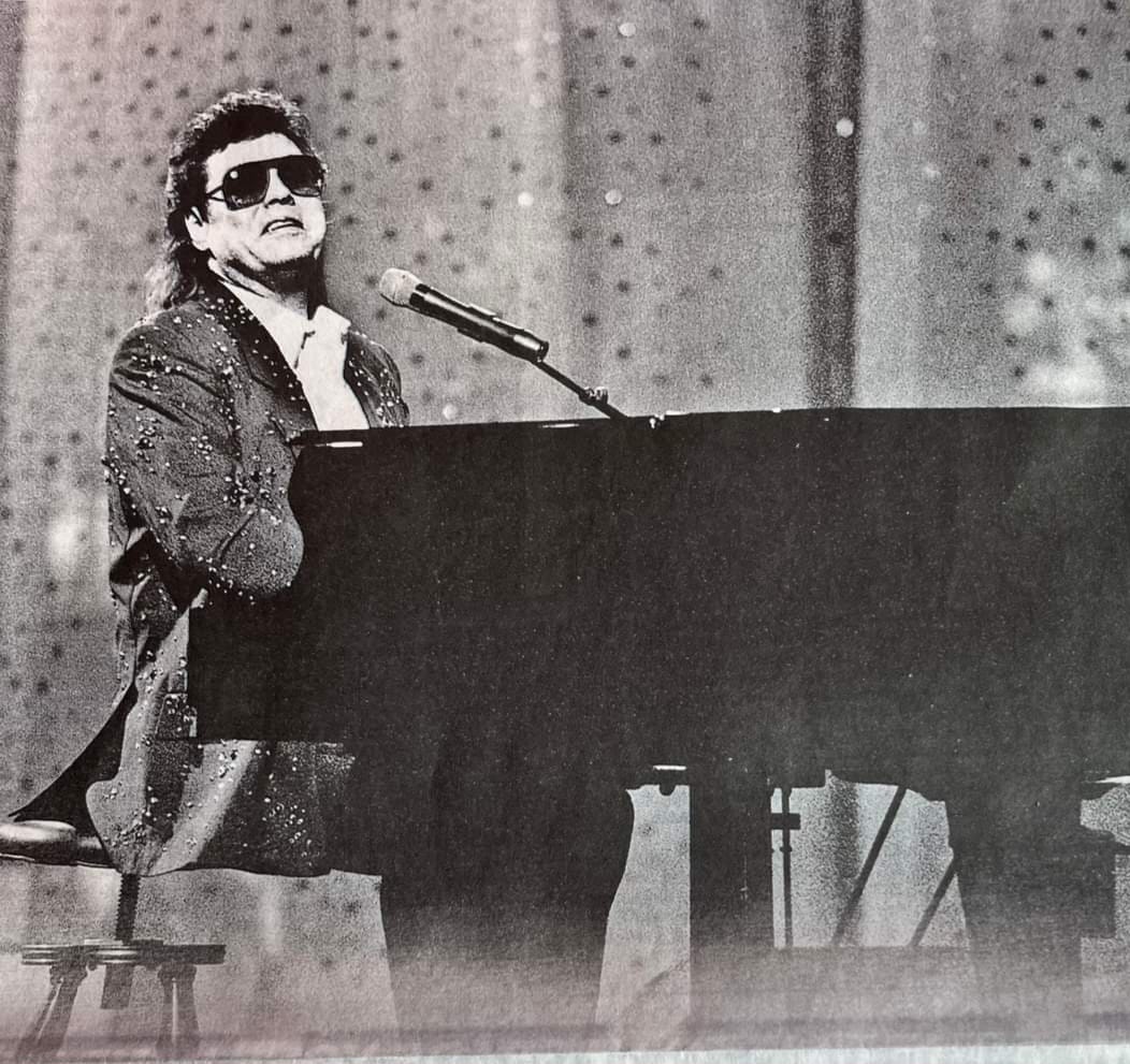 Ronnie Milsap in 1979 Nashville Visitor's Guide
