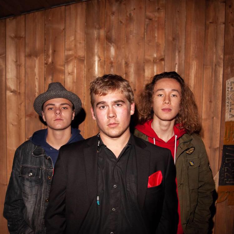 Abstract - Band