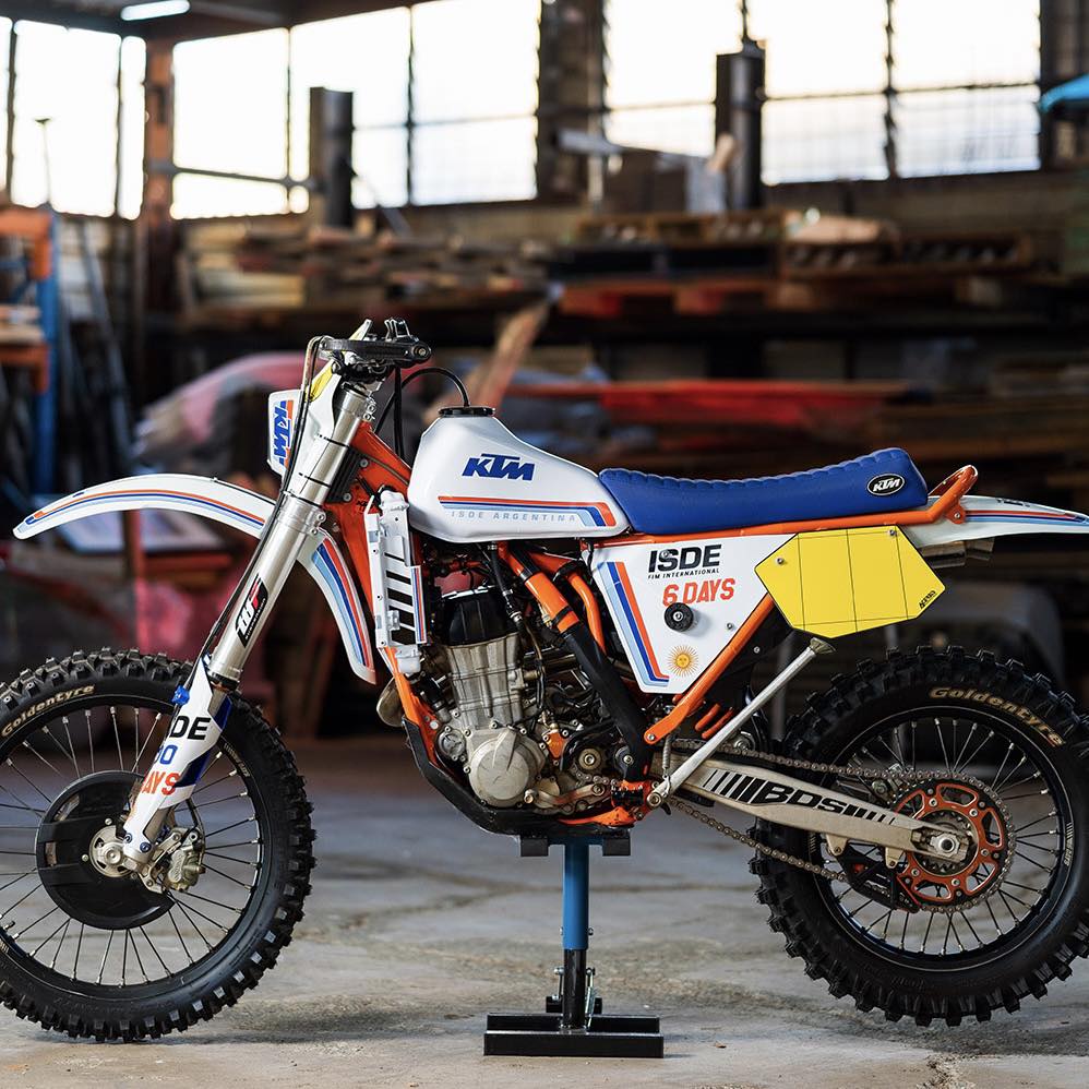 bns-acerbis-elba-retro-look-2025-2