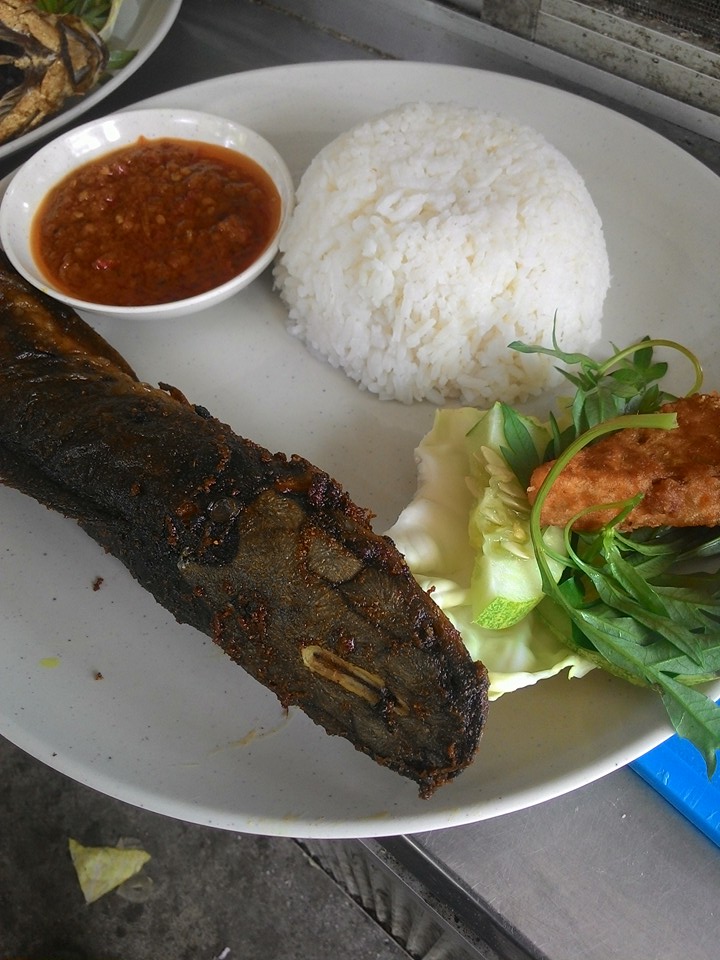 Mee Jawa Bt 12 Ikan Keli Penyet Facebook